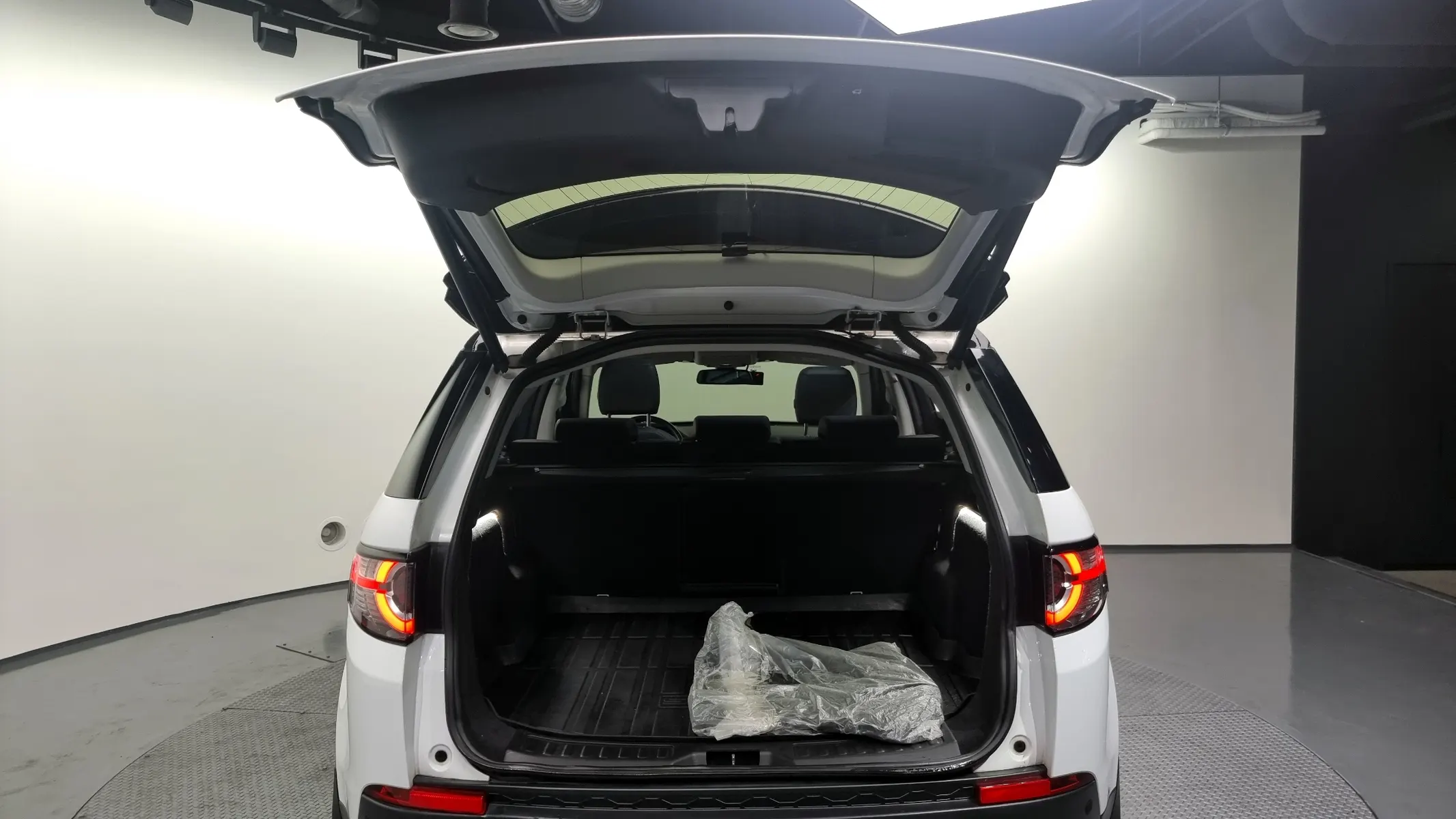 Land Rover 디스커버리 스포츠 2.0 TD4 SE (150) 2017 20/21