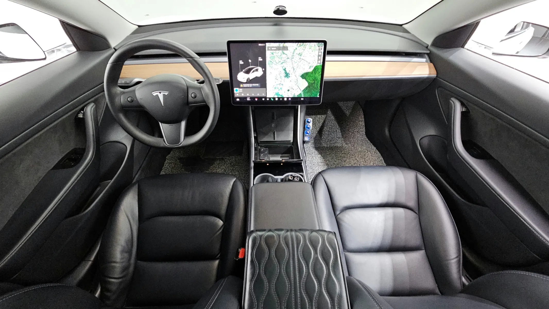 Tesla 3 RWD 2020 4/5