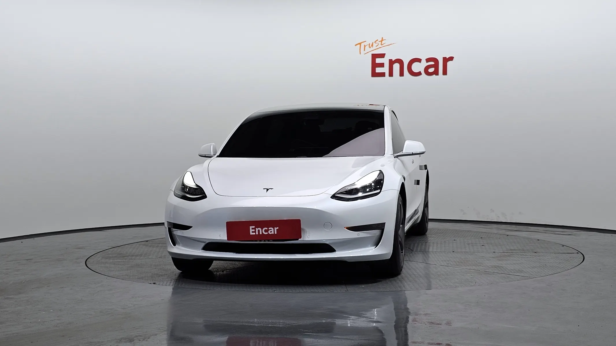 Tesla 3 RWD 2020 2/5