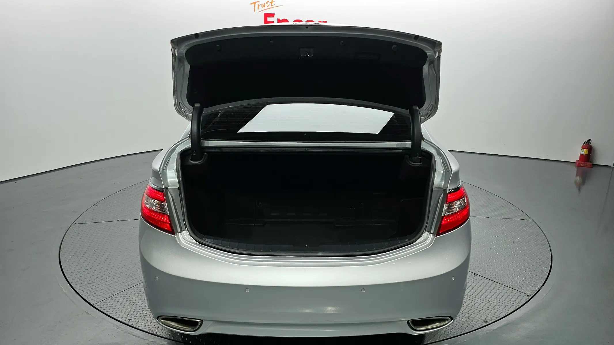 Hyundai HG 2014 20/21