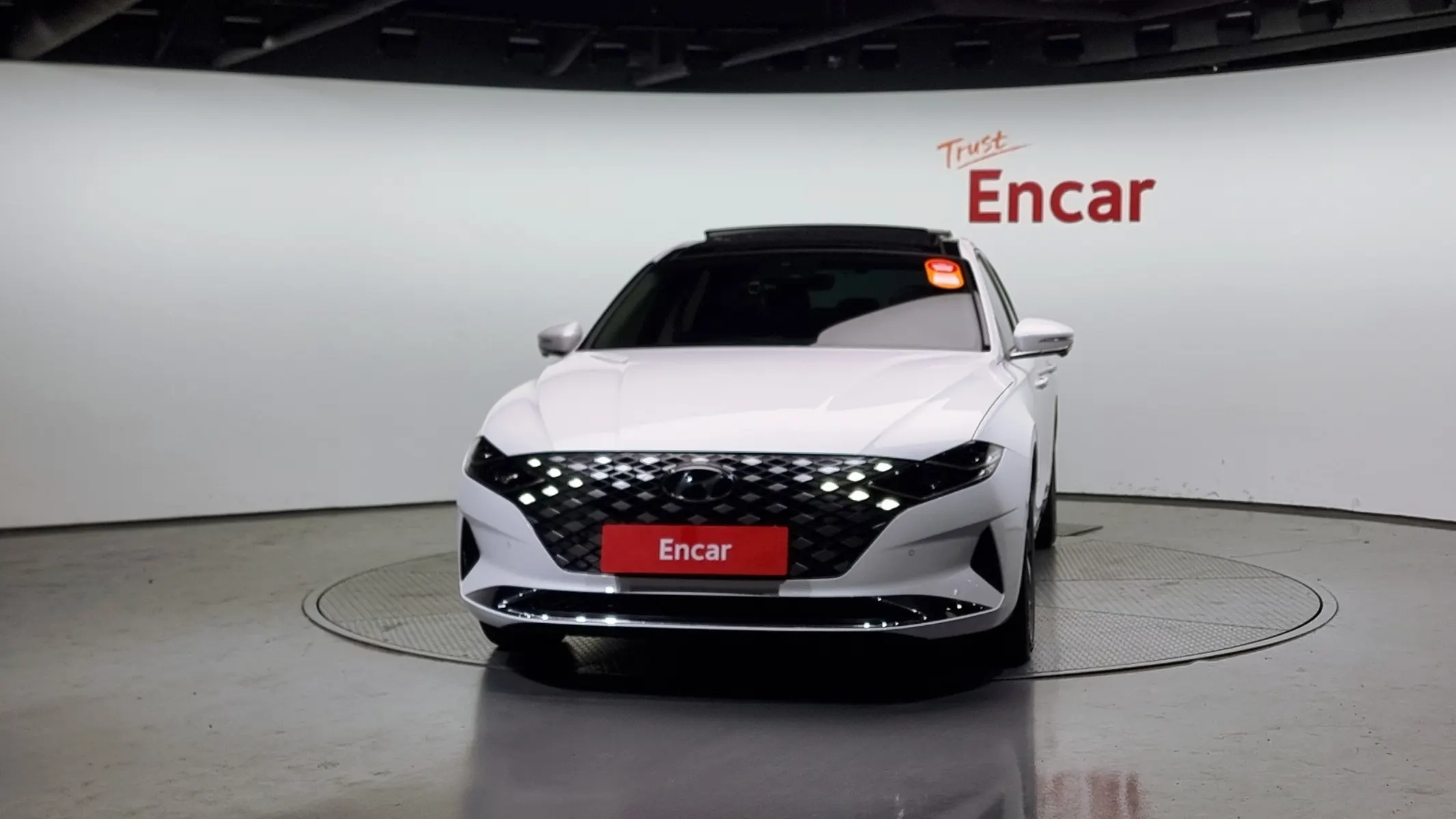 Hyundai IG 2022 2/5