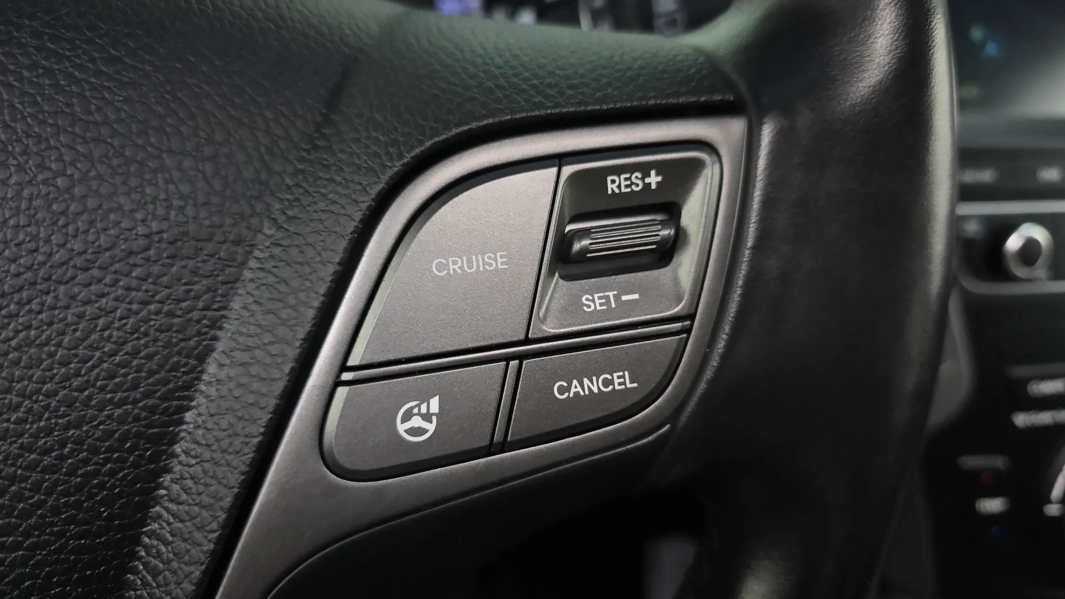 Hyundai DM (e-VGT) 2.0 2WD 2015 20/21