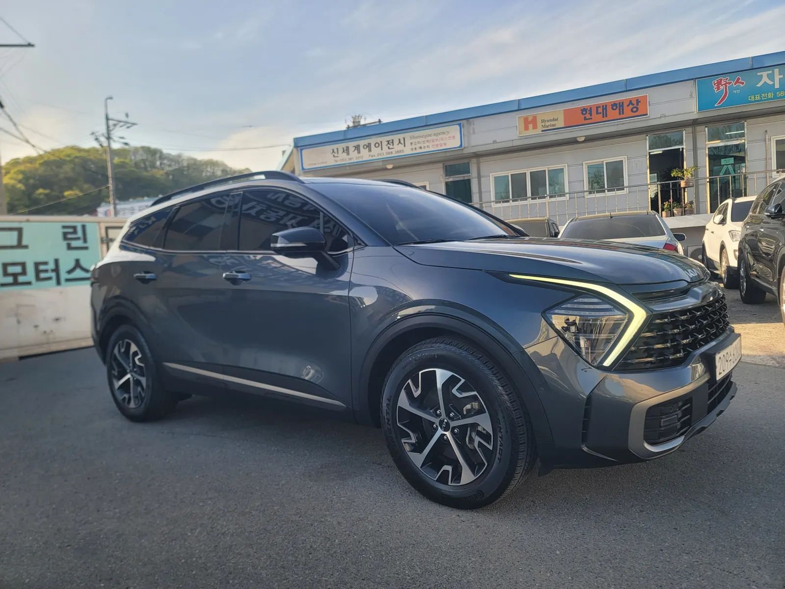 Kia 5 2WD 2022 2/5