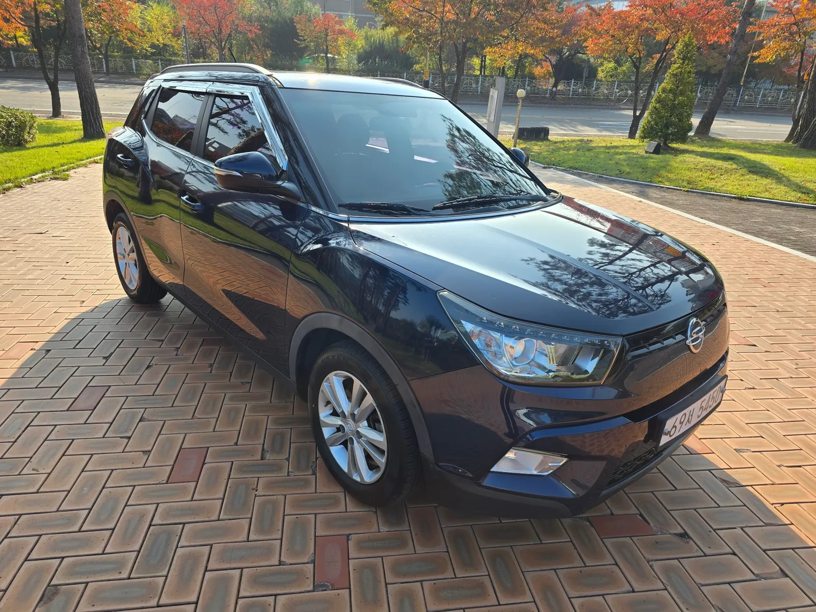 KG Mobility Tivoli LX 2WD 2017 3/21