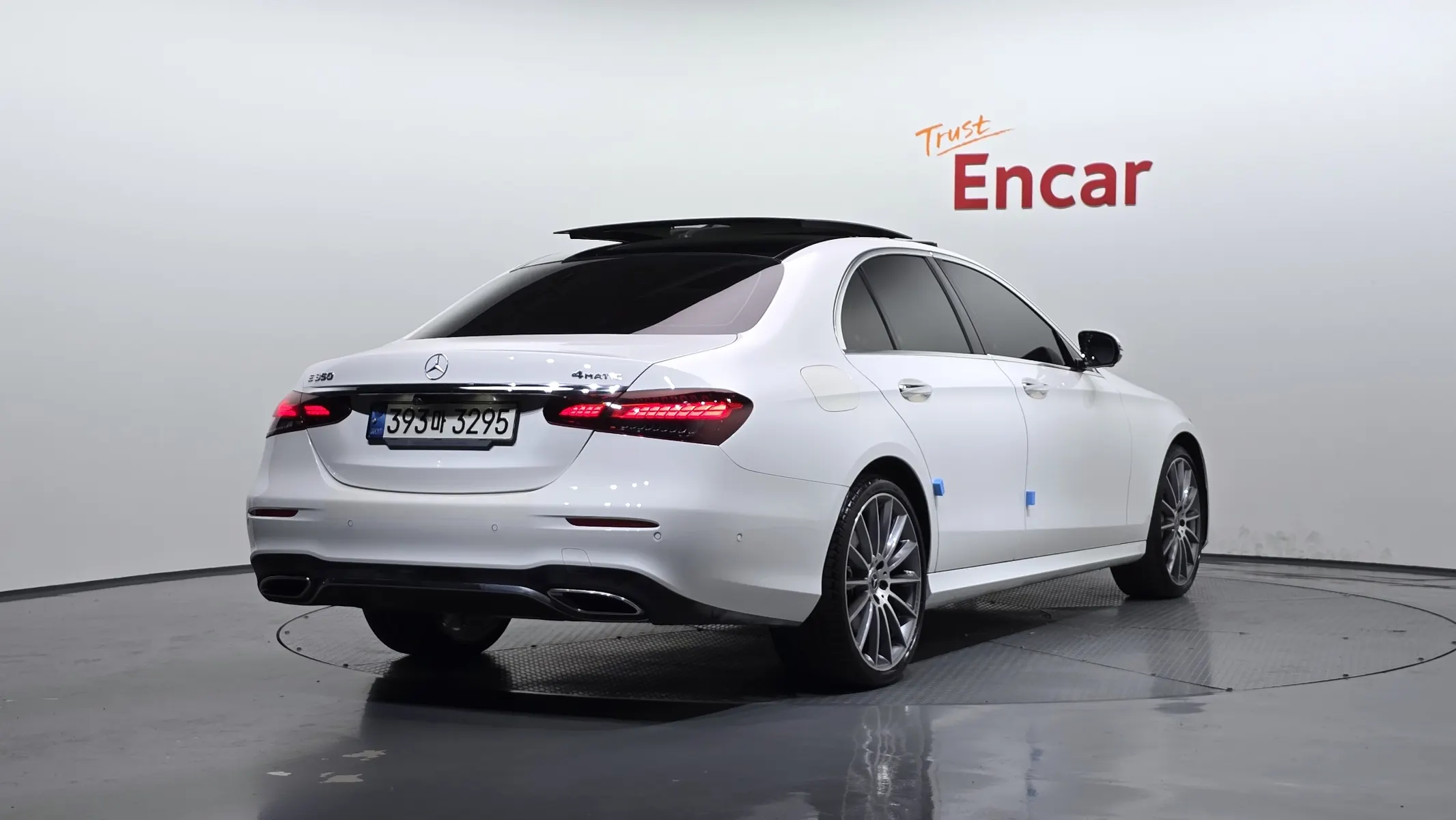 Mercedes-Benz E-Class W213 E350 4MATIC AMG Line 2021 2/21