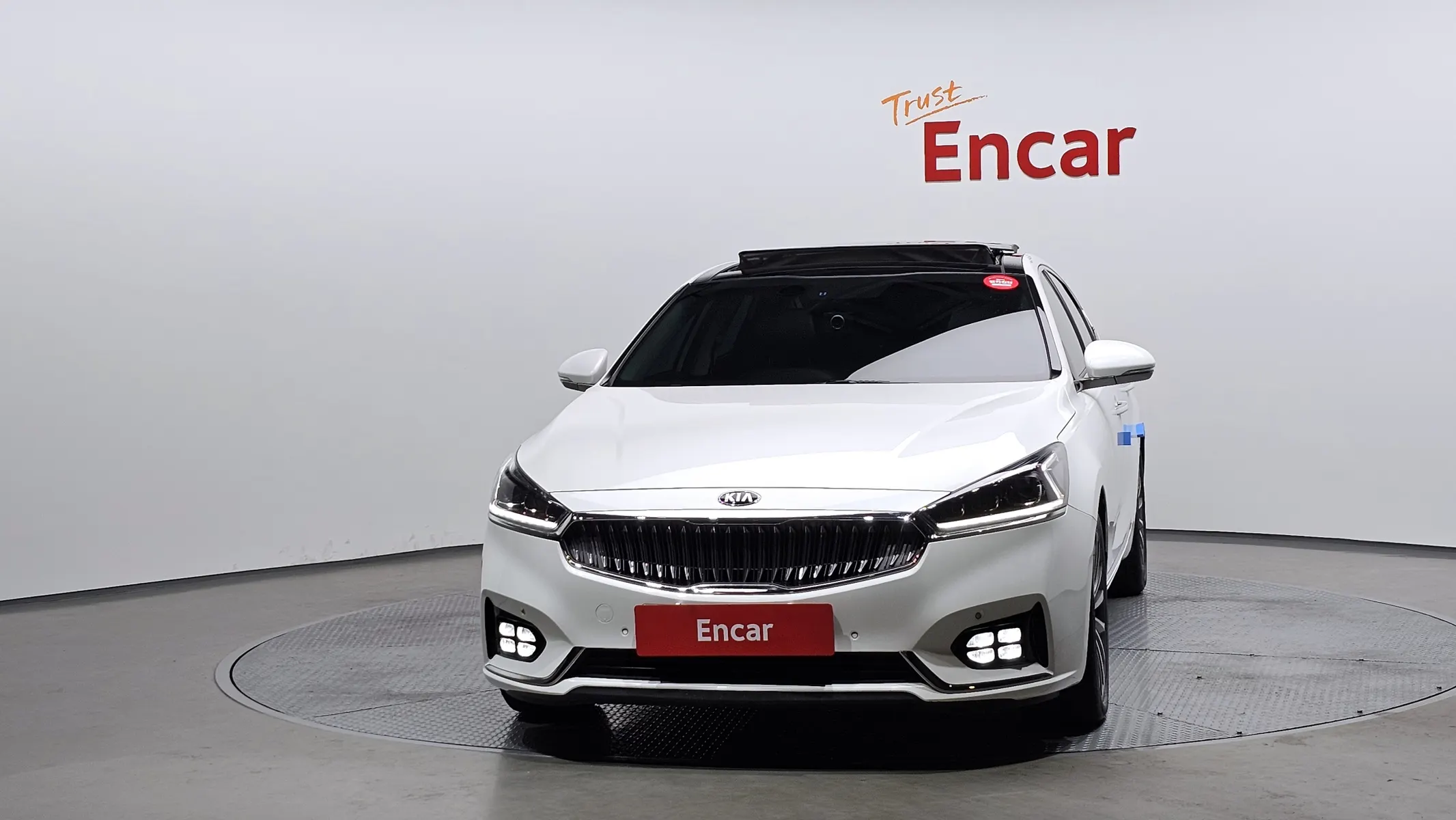 Kia K7 3.0 LPI () 2017 2/5