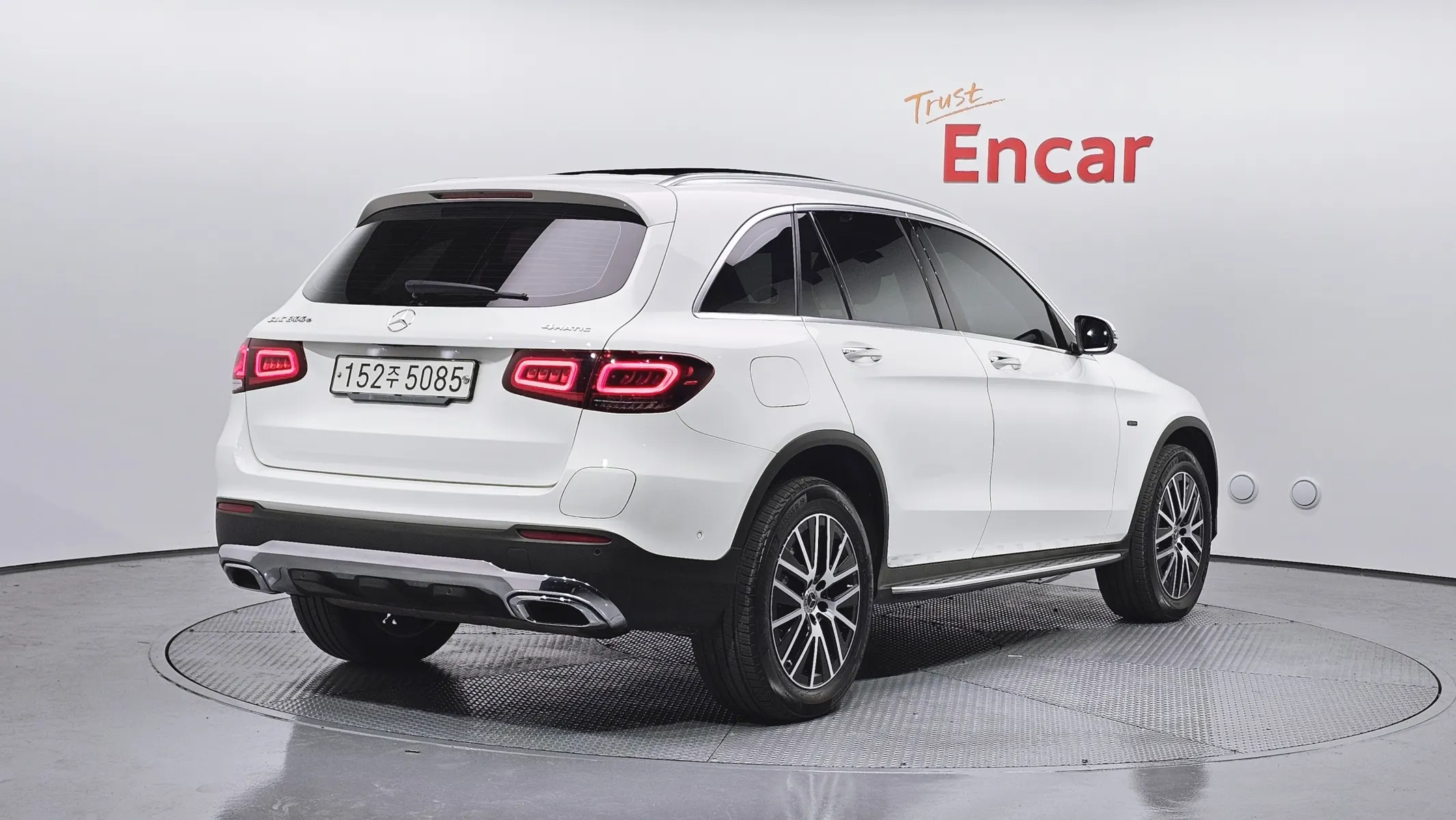 Mercedes-Benz GLC-Class X253 GLC300e 4MATIC 2021 2/21