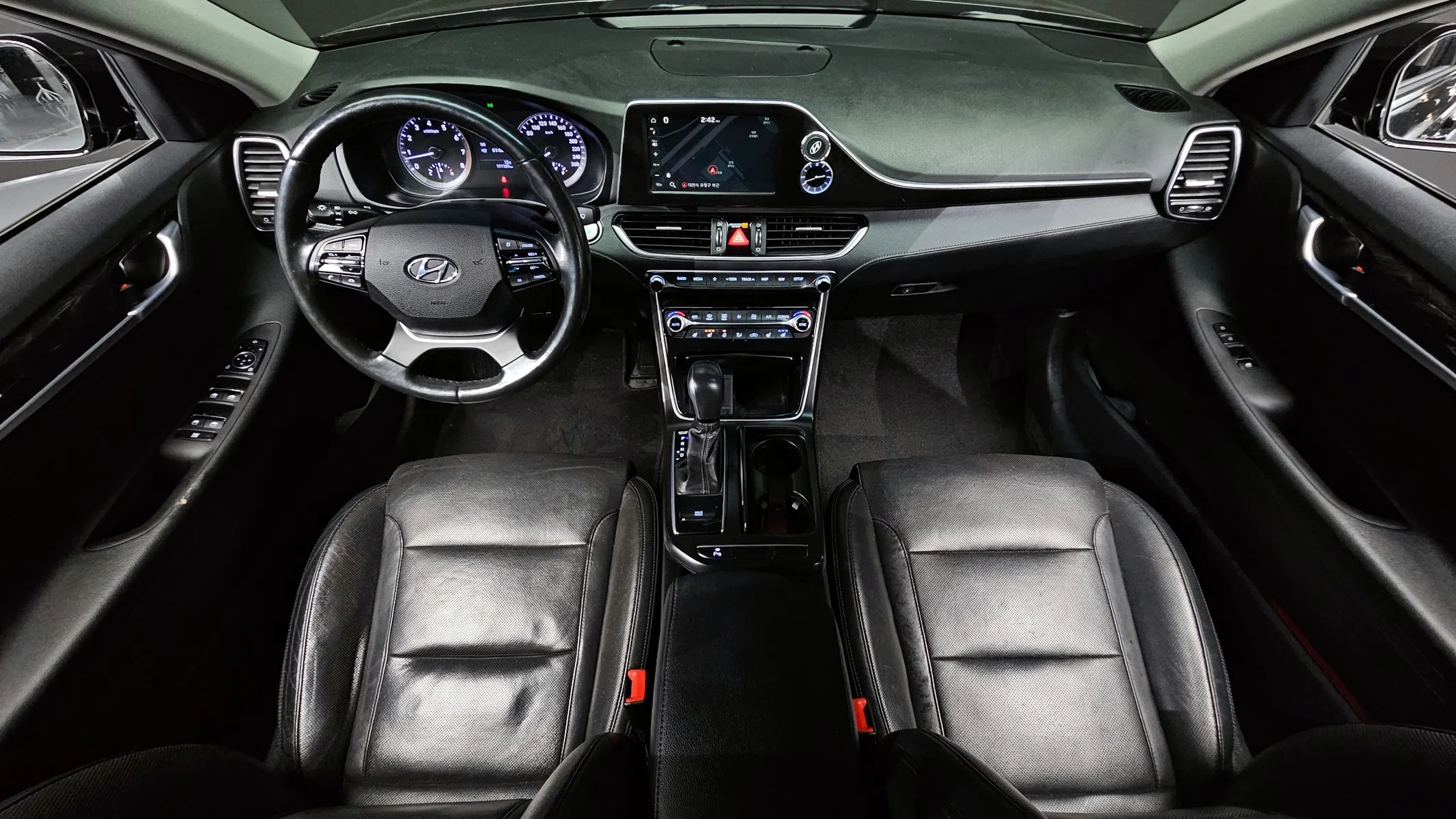 Hyundai IG 3.0 LPi () 2017 4/5