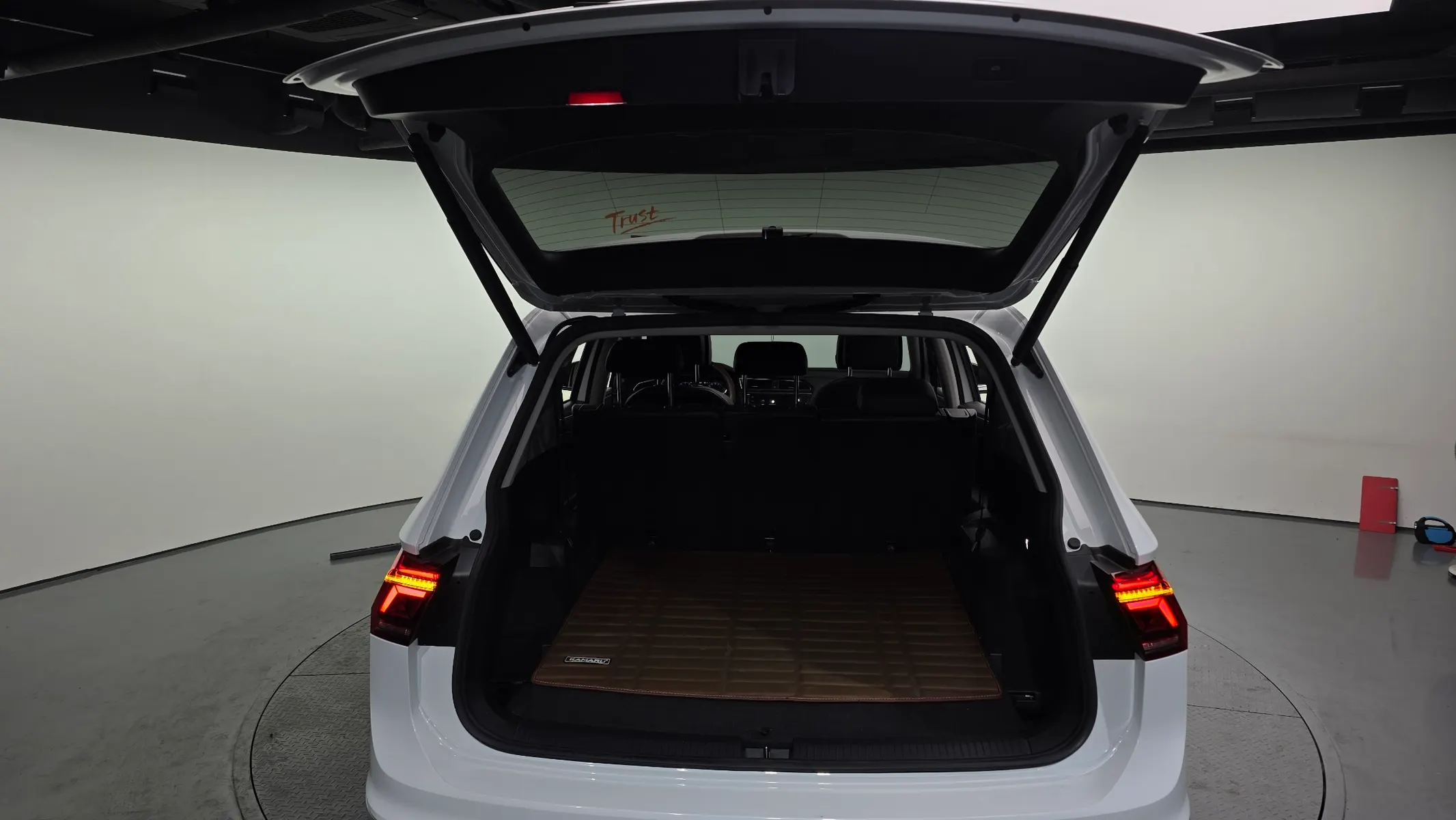 Volkswagen 티구안 올스페이스 2.0 TSI 2022 20/21