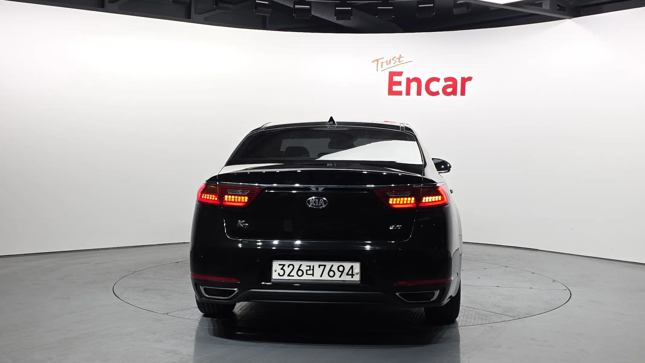 Kia K7 3.0 LPI () 2019 3/5