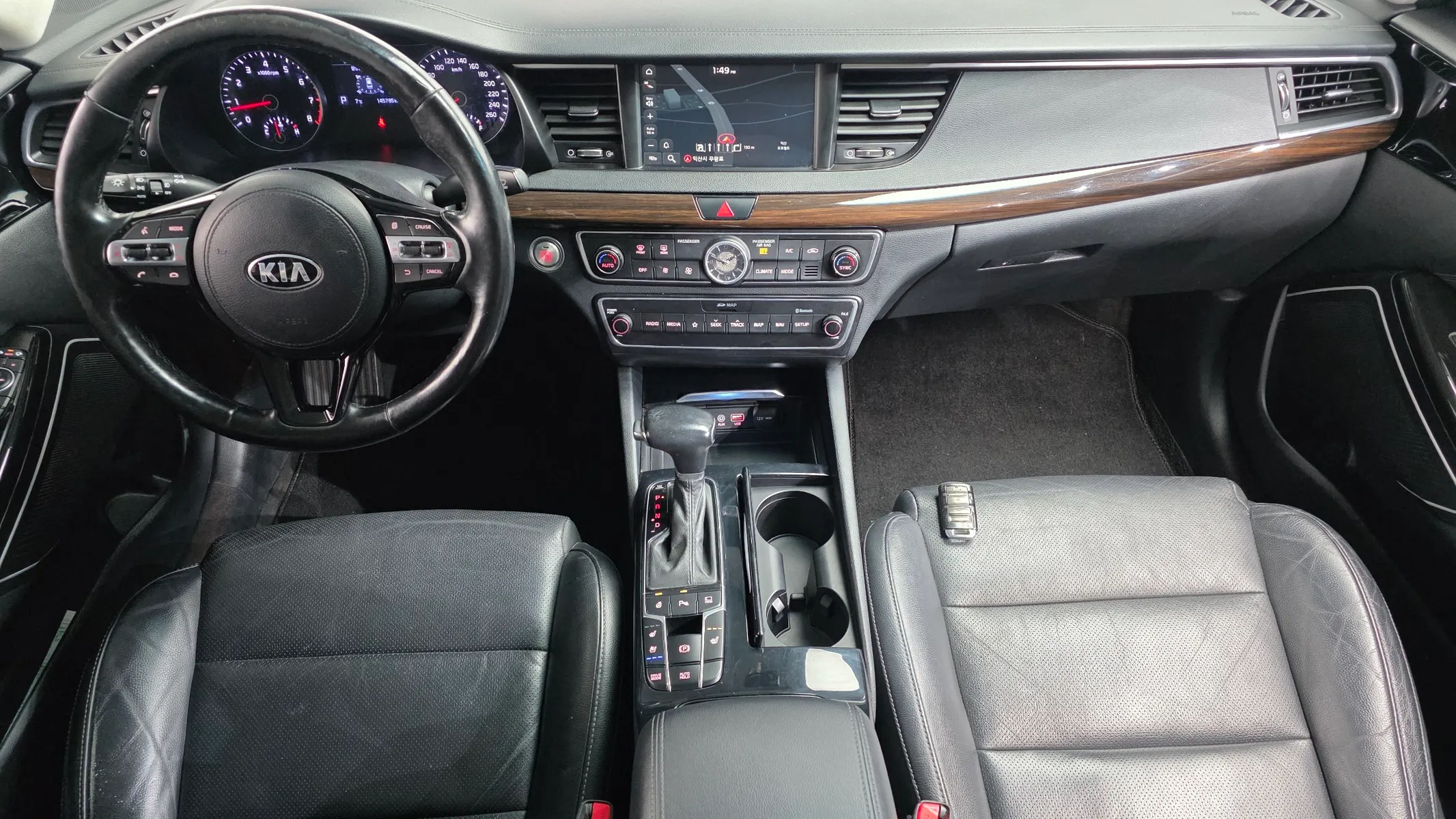 Kia K7 3.0 LPI () 2019 4/5