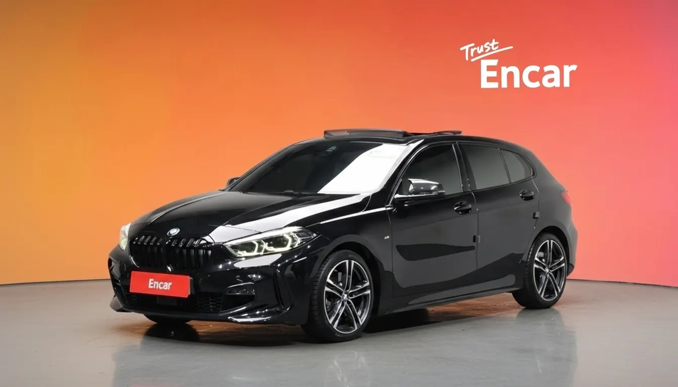 BMW 1 Series (F40) 120i M 2022 20/21
