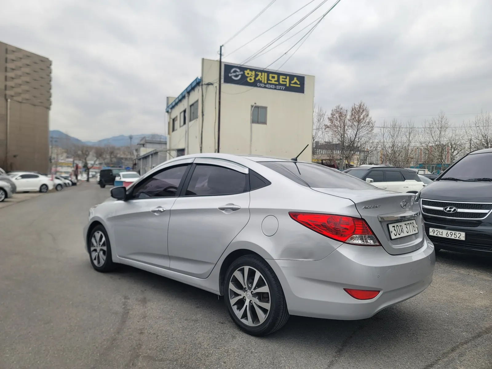 Hyundai () 1.6 GDI 2014 4/5