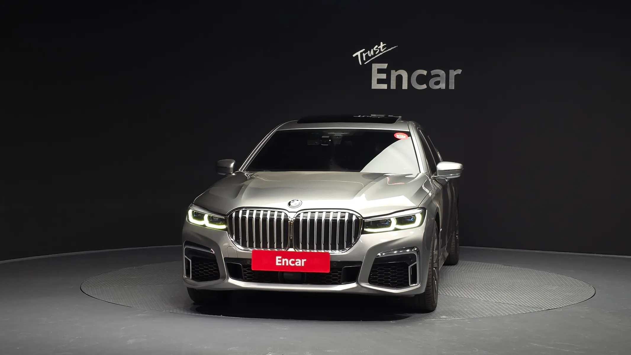BMW 7 Series (G11) 740Li xDrive M 2019 3/21