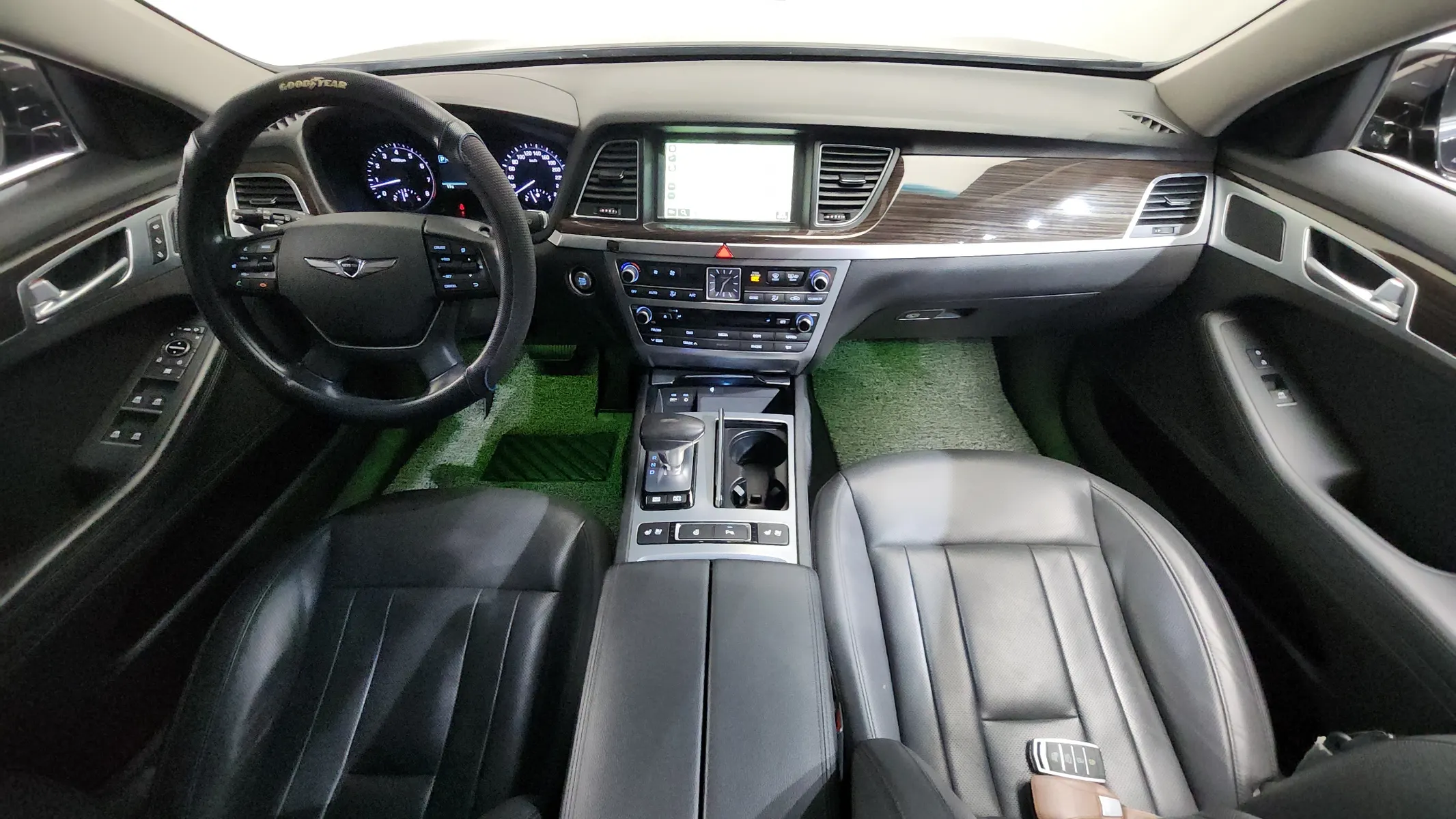 Genesis G80 3.3 GDI AWD 2017 4/5