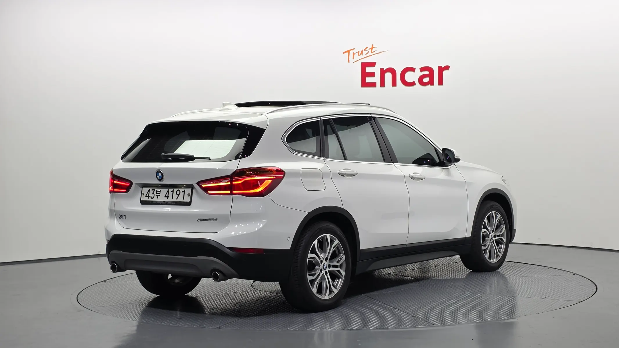 BMW X1 (F48) xDrive 18d 2018 2/21