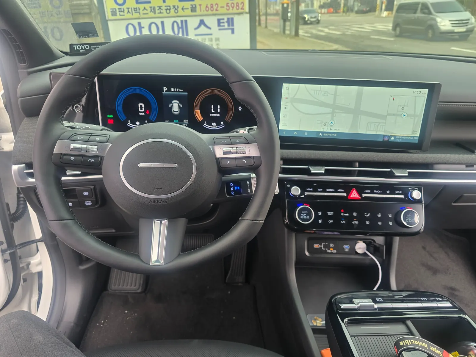 Hyundai (NX4) HEV 1.6 2WD 2026 4/5