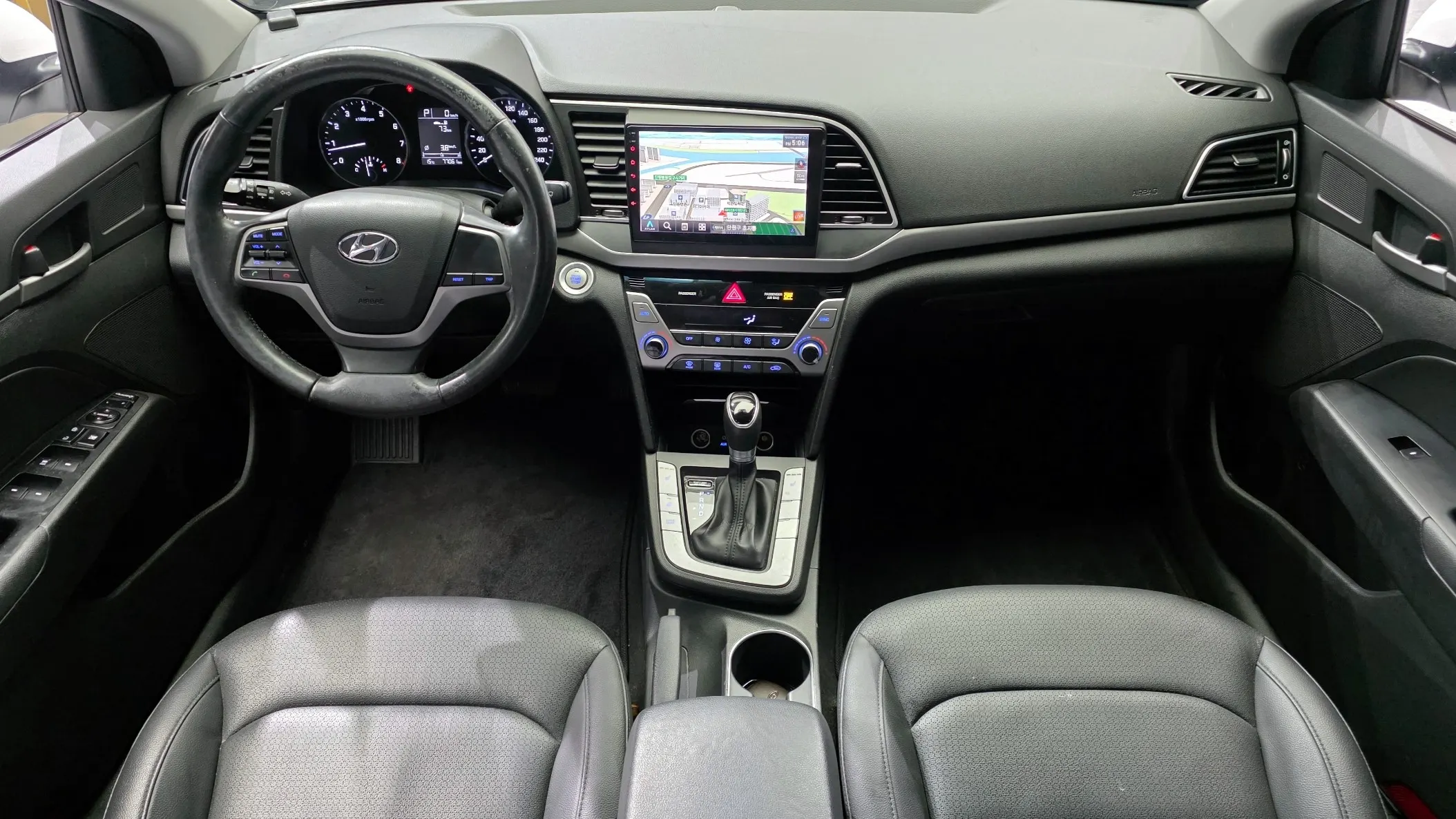 Hyundai AD 1.6 GDI 2016 4/5