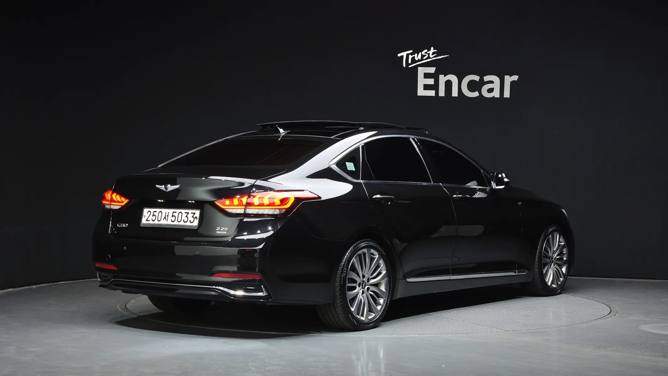 Genesis G80 2.2D AWD 2018 2/34