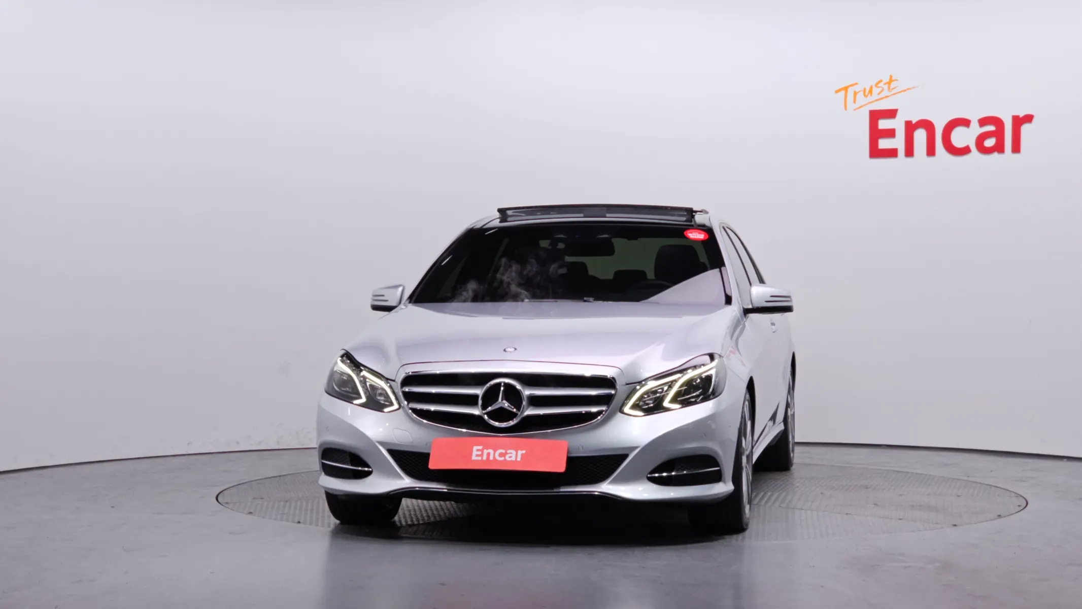 Mercedes-Benz E-Class W212 E300 4MATIC 2014 3/21