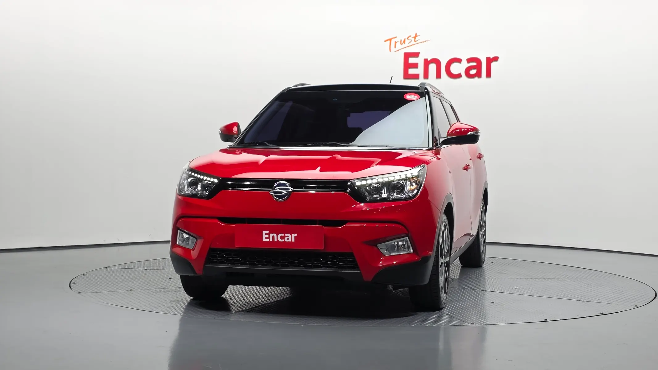KG Mobility Tivoli LX 4WD 2017 2/5