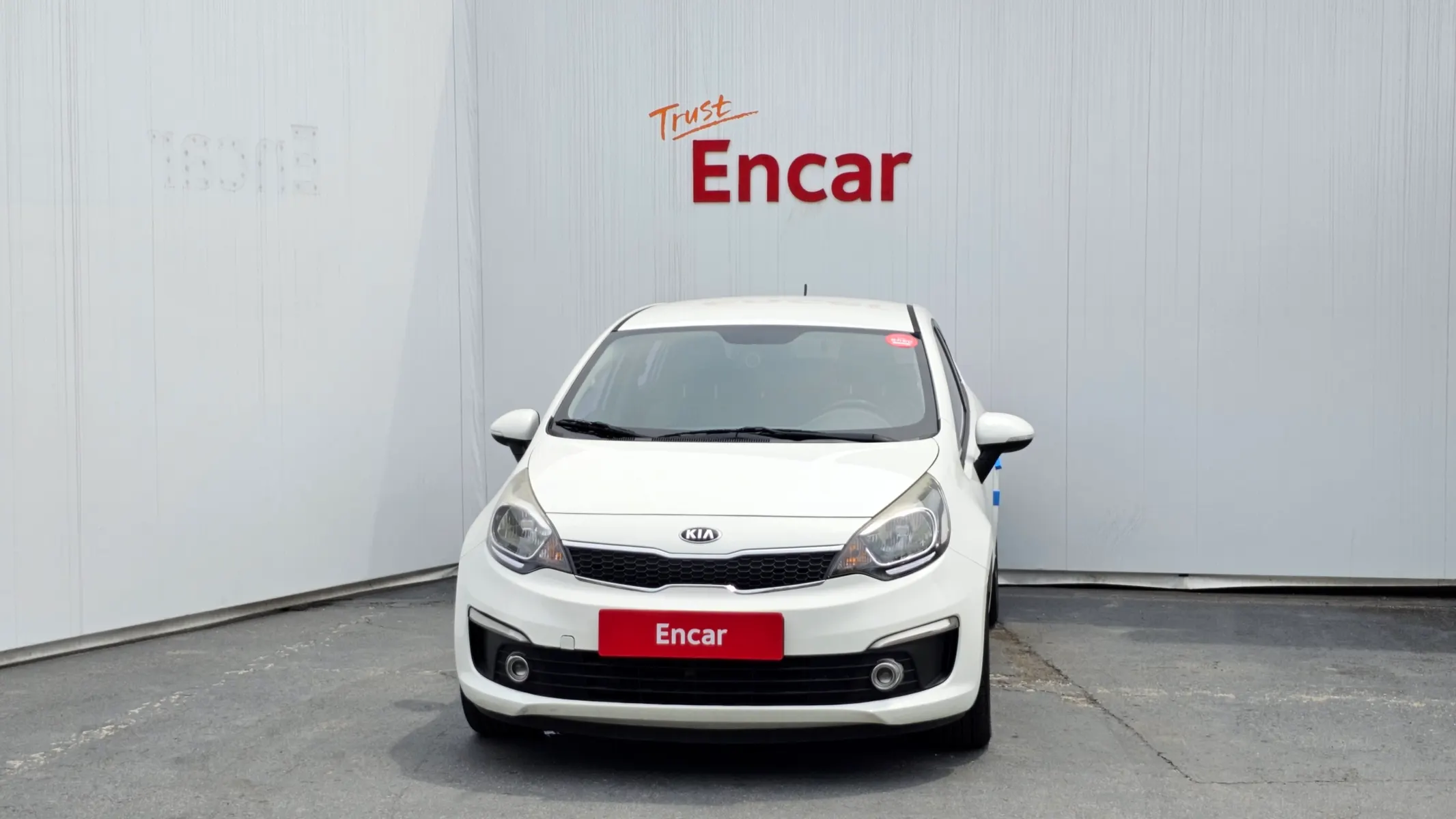Kia 프라이드 4DR 1.6 GDI 2016 2/5