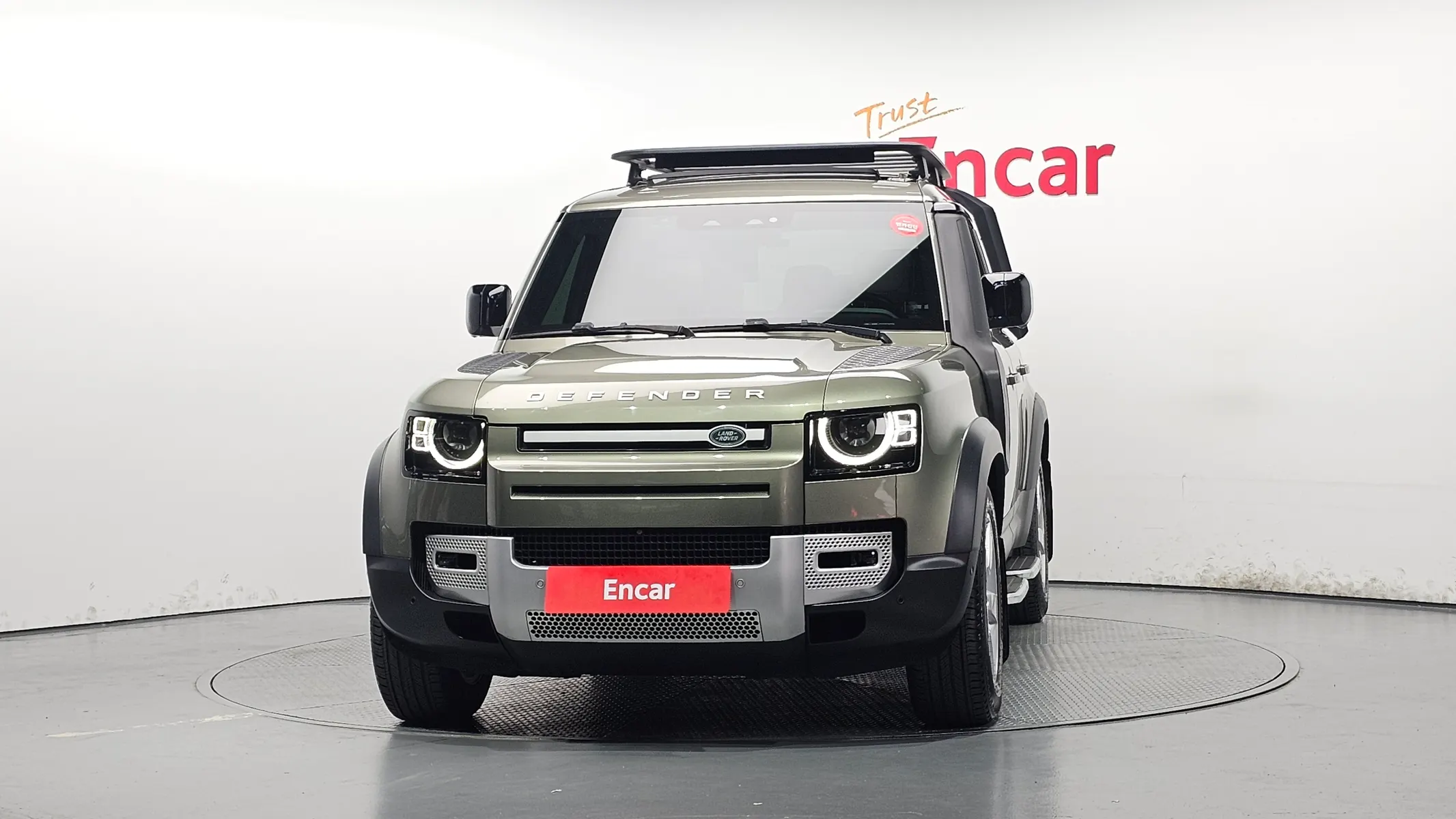 Land Rover (L663) 110 D300 HSE 2021 3/35