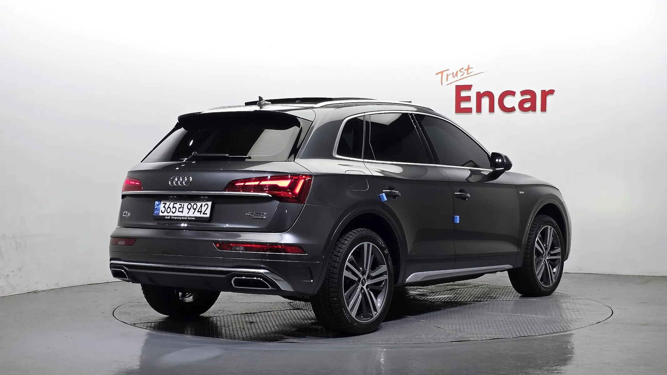 Audi Q5 (FY) 40 TDI 2022 2/34