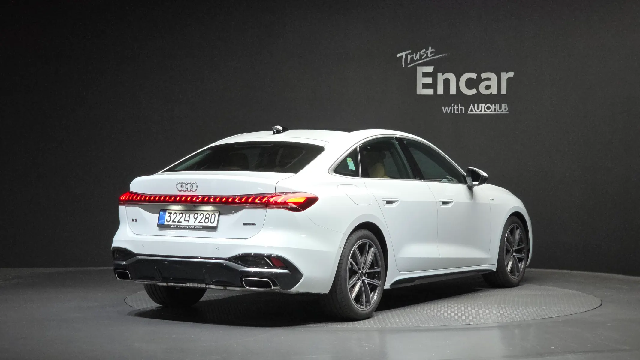 Audi A5 (B10) 40 TFSI S Line 2025 2/34