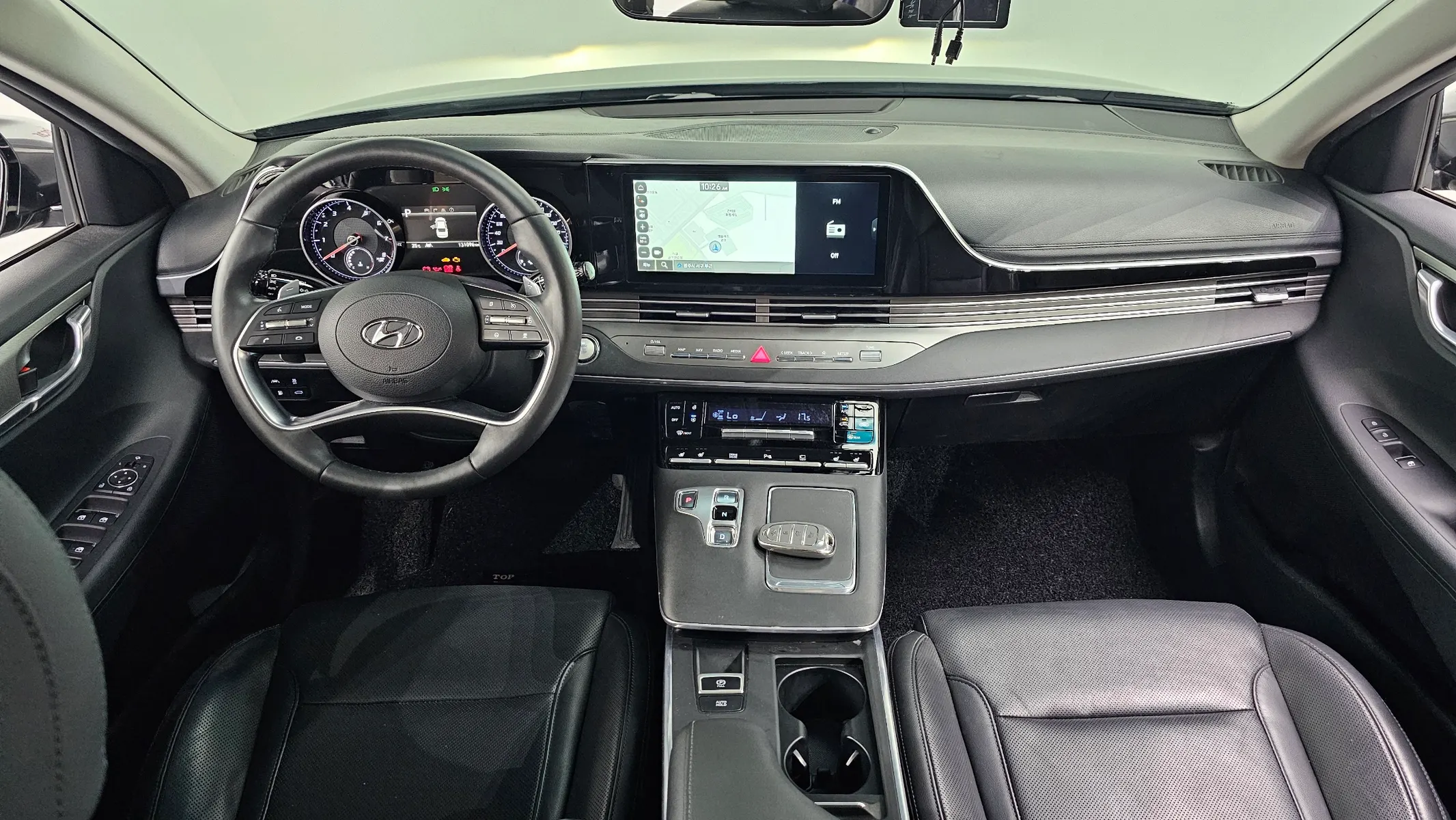 Hyundai IG 3.0 LPi () 2022 4/5
