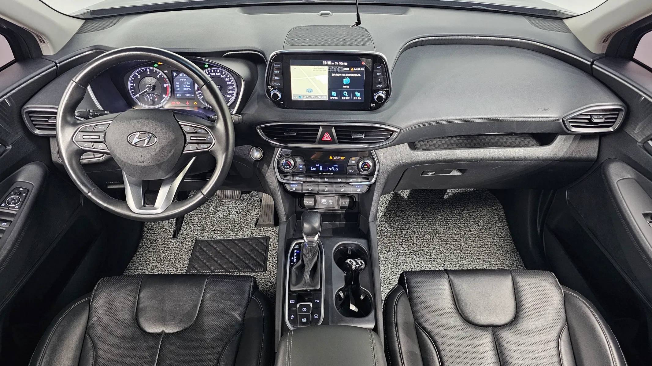 Hyundai TM 2.0 2WD 2019 4/5
