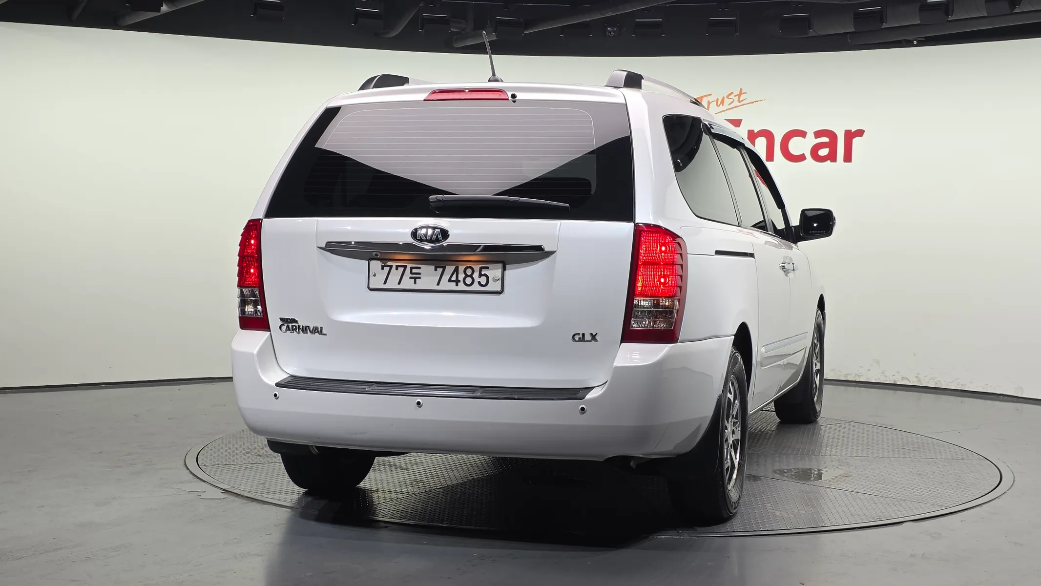 Kia R GLX 2013 3/4