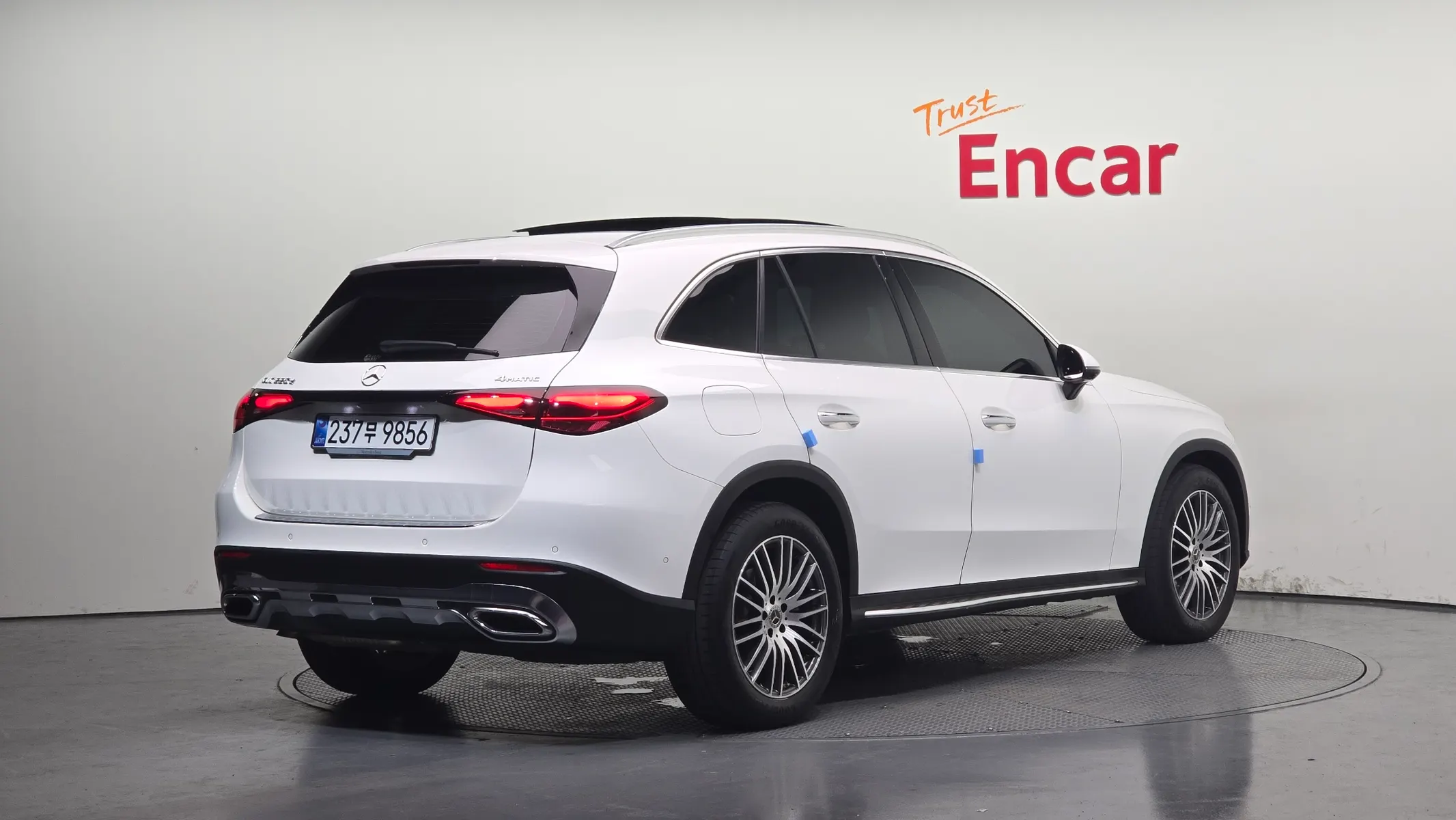Mercedes-Benz GLC-Class X254 GLC220 d 4MATIC 2023 2/34