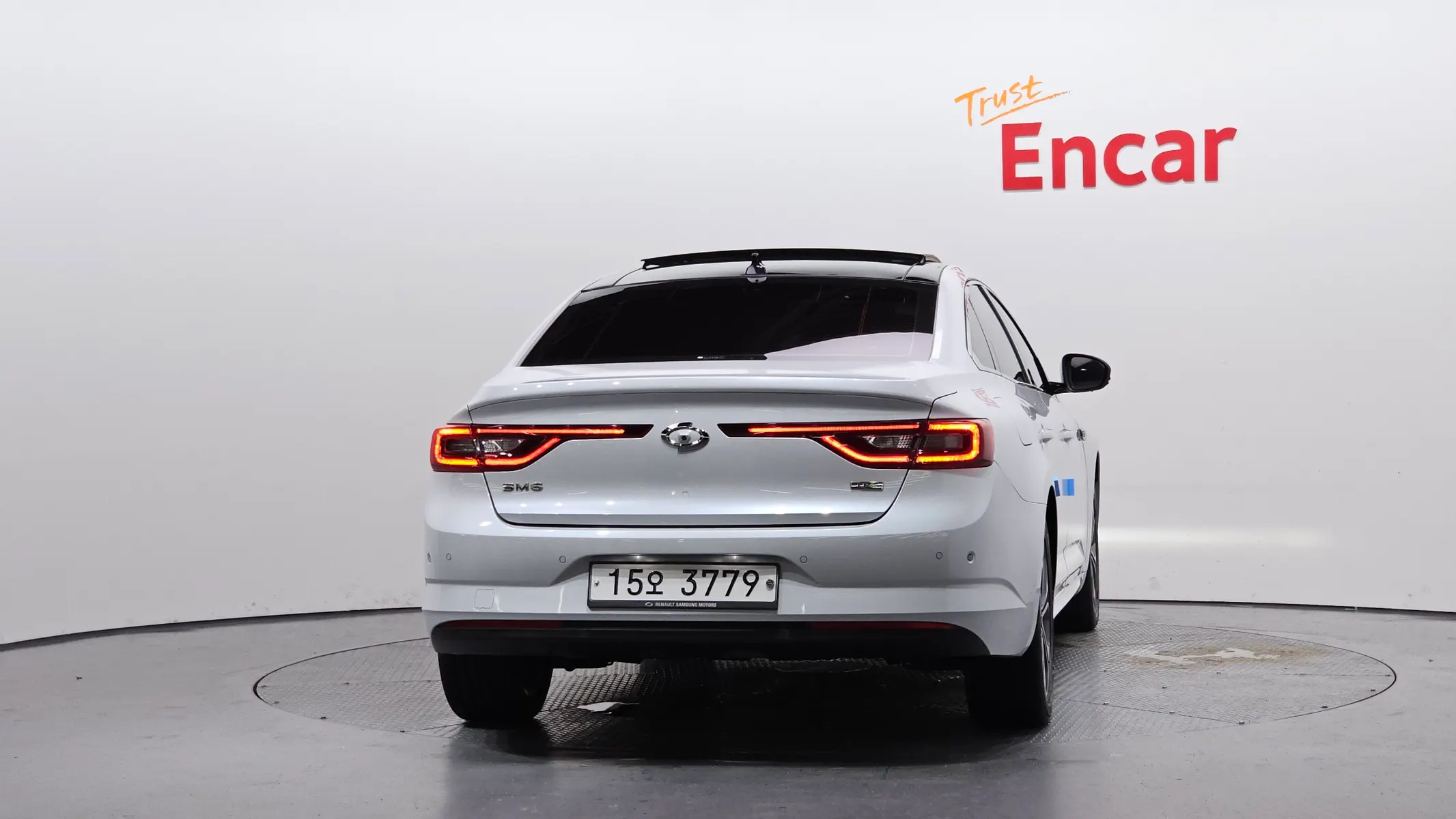 Renault Korea SM6 2.0 LPe RE () 2019 3/5