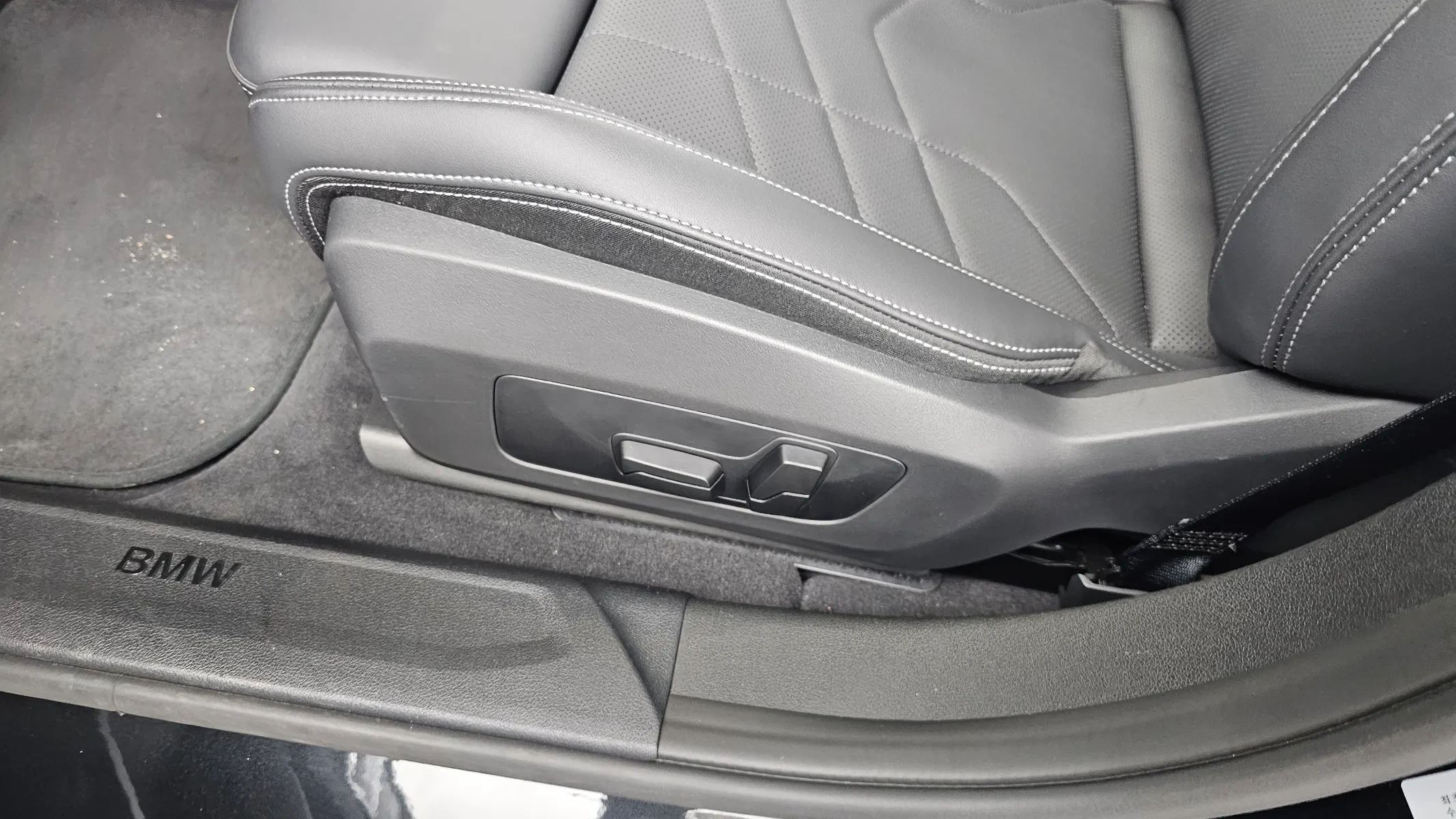 BMW 1 Series (F70) 120 2025 39/40