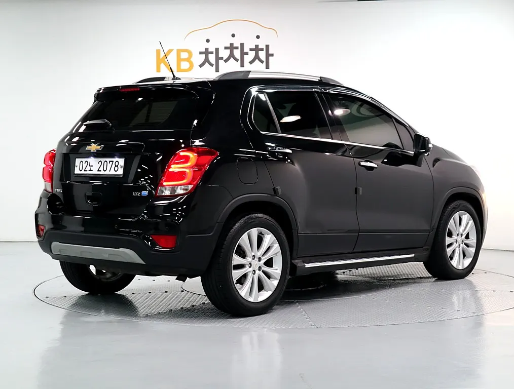 Chevrolet 트랙스 1.6 LTZ 2017 2/5
