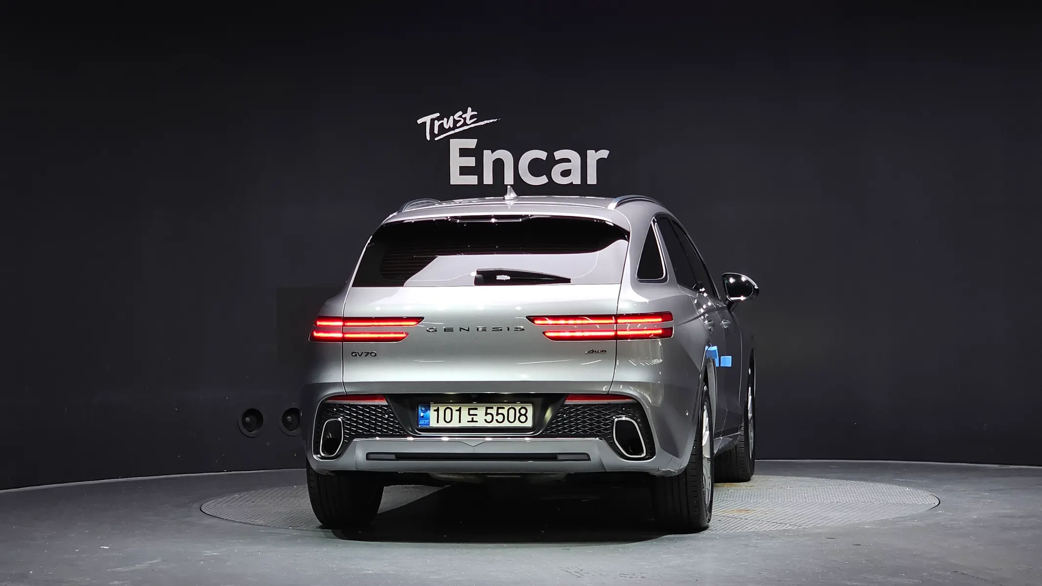 Genesis GV70 2.5T AWD 2021 3/5