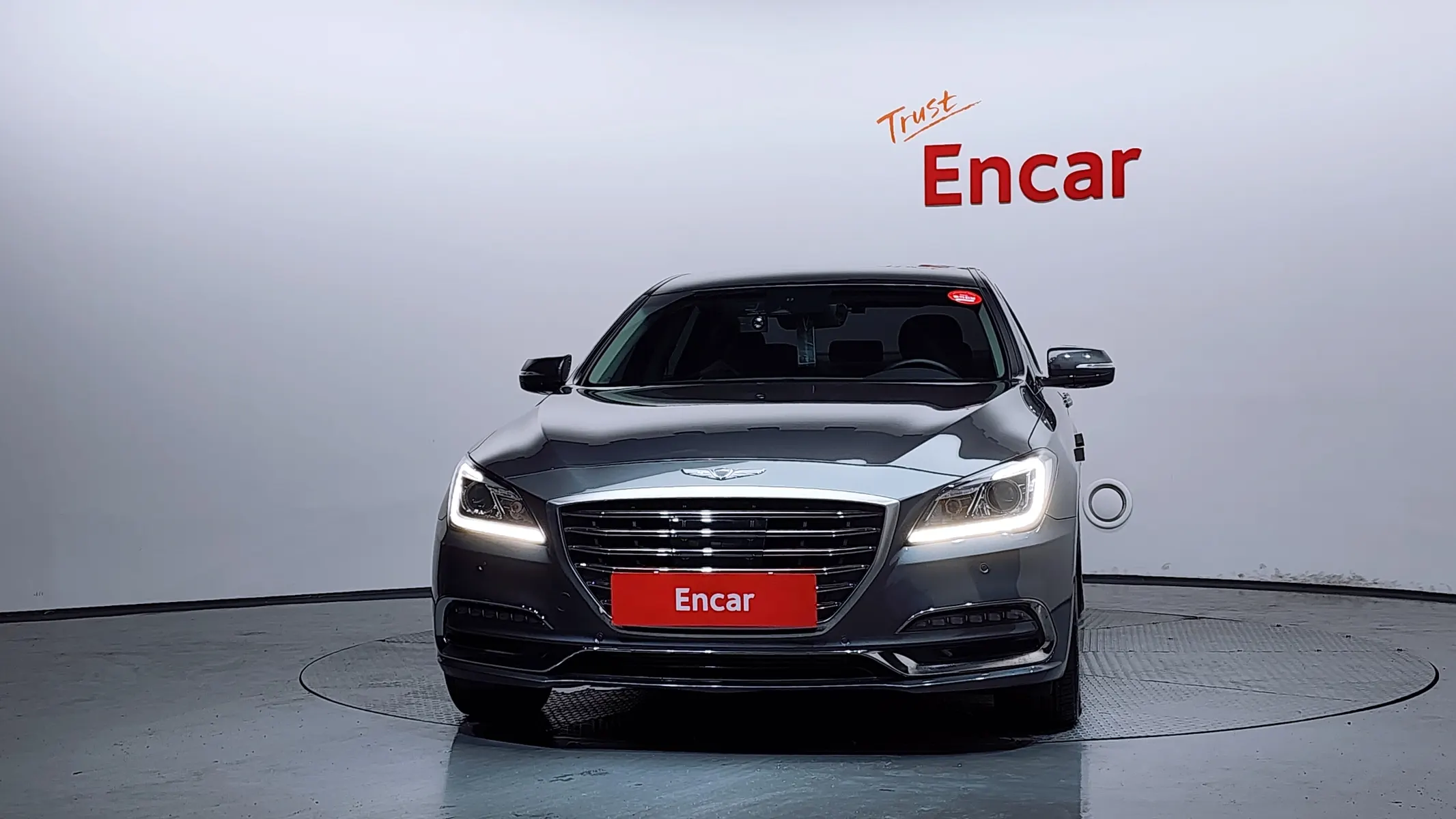 Genesis G80 2.2D 2018 2/5