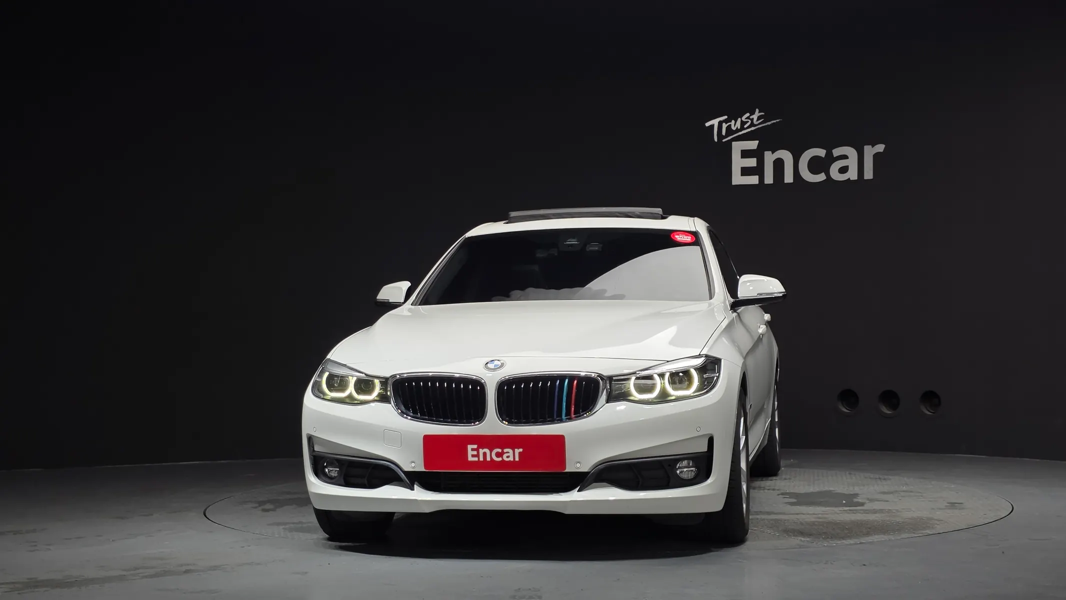BMW 3 Series GT (F34) GT 320d xDrive 2019 3/35