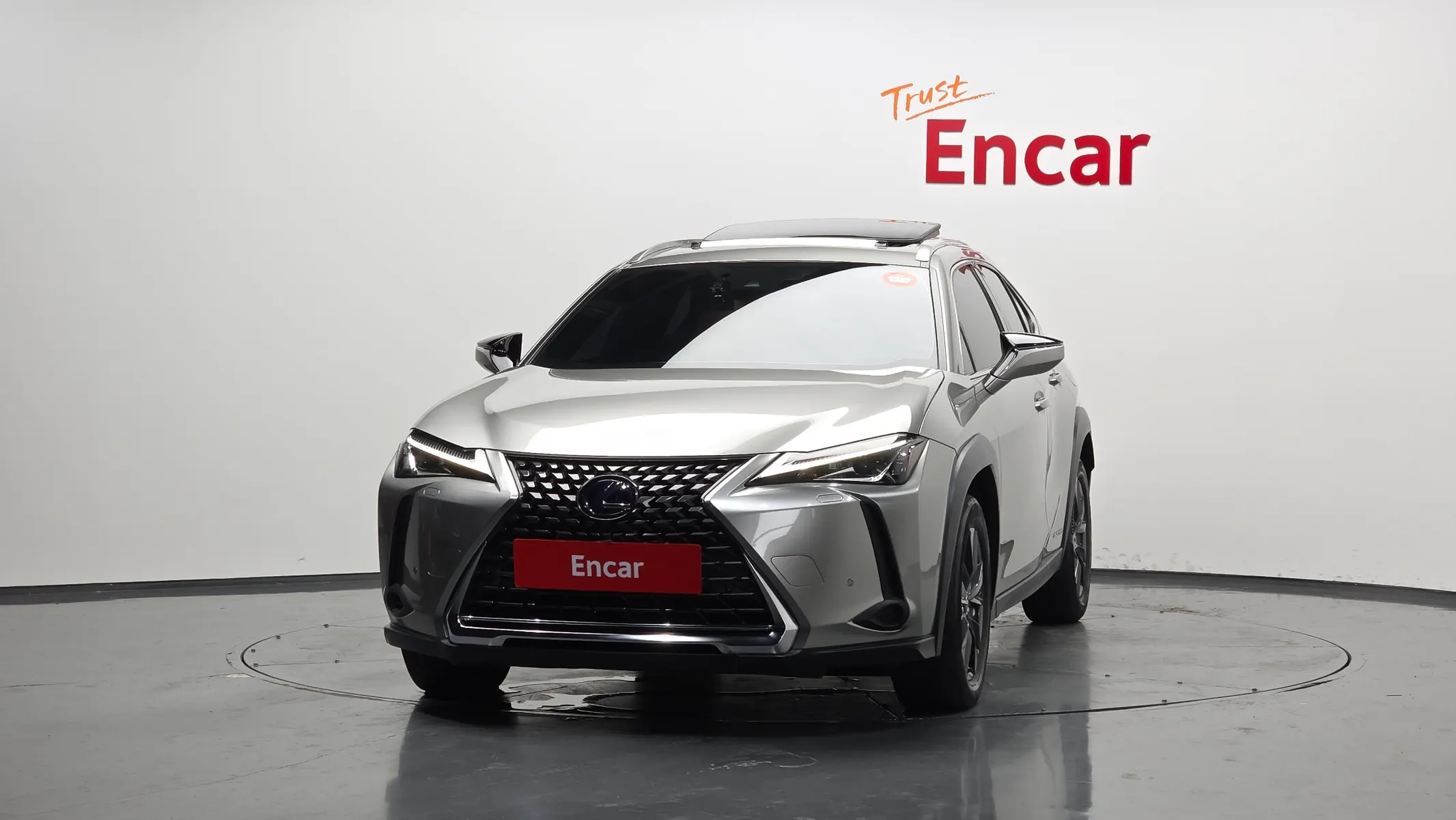 Lexus UX250h 2.0 2WD 2020 2/5
