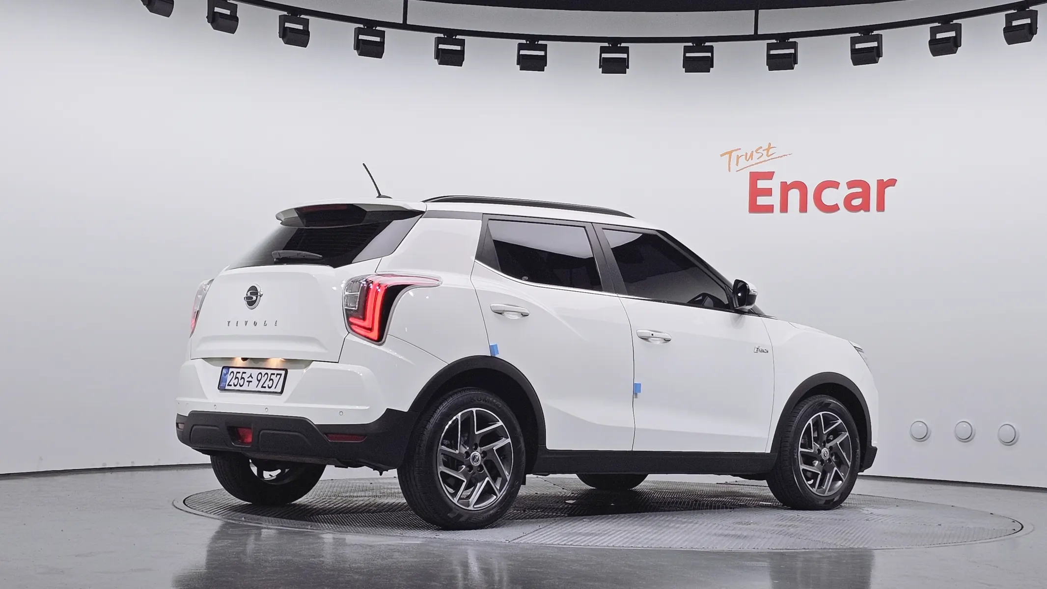 KG Mobility 베리 티볼리 1.5 2WD 2022 2/31