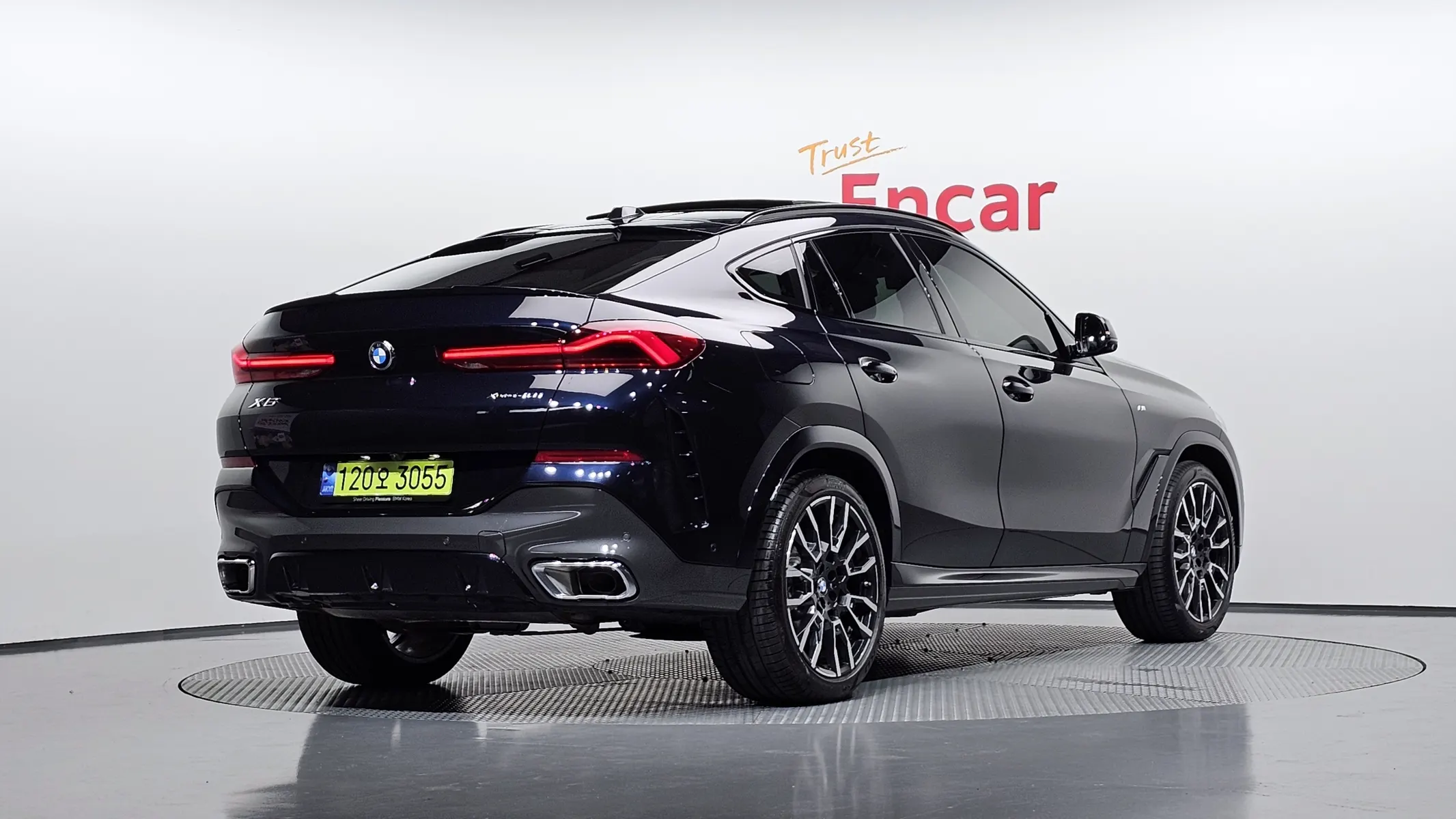 BMW X6 (G06) xDrive40i M 2024 2/39