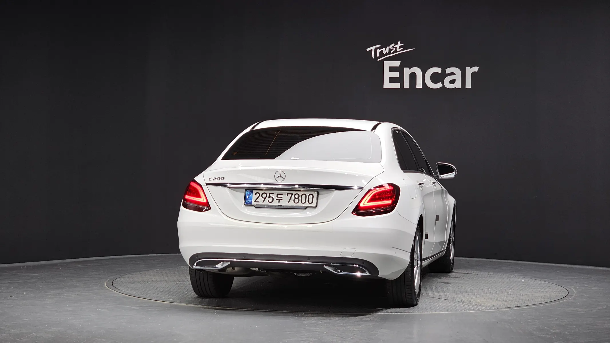 Mercedes-Benz C-Class W205 C200 2020 3/35