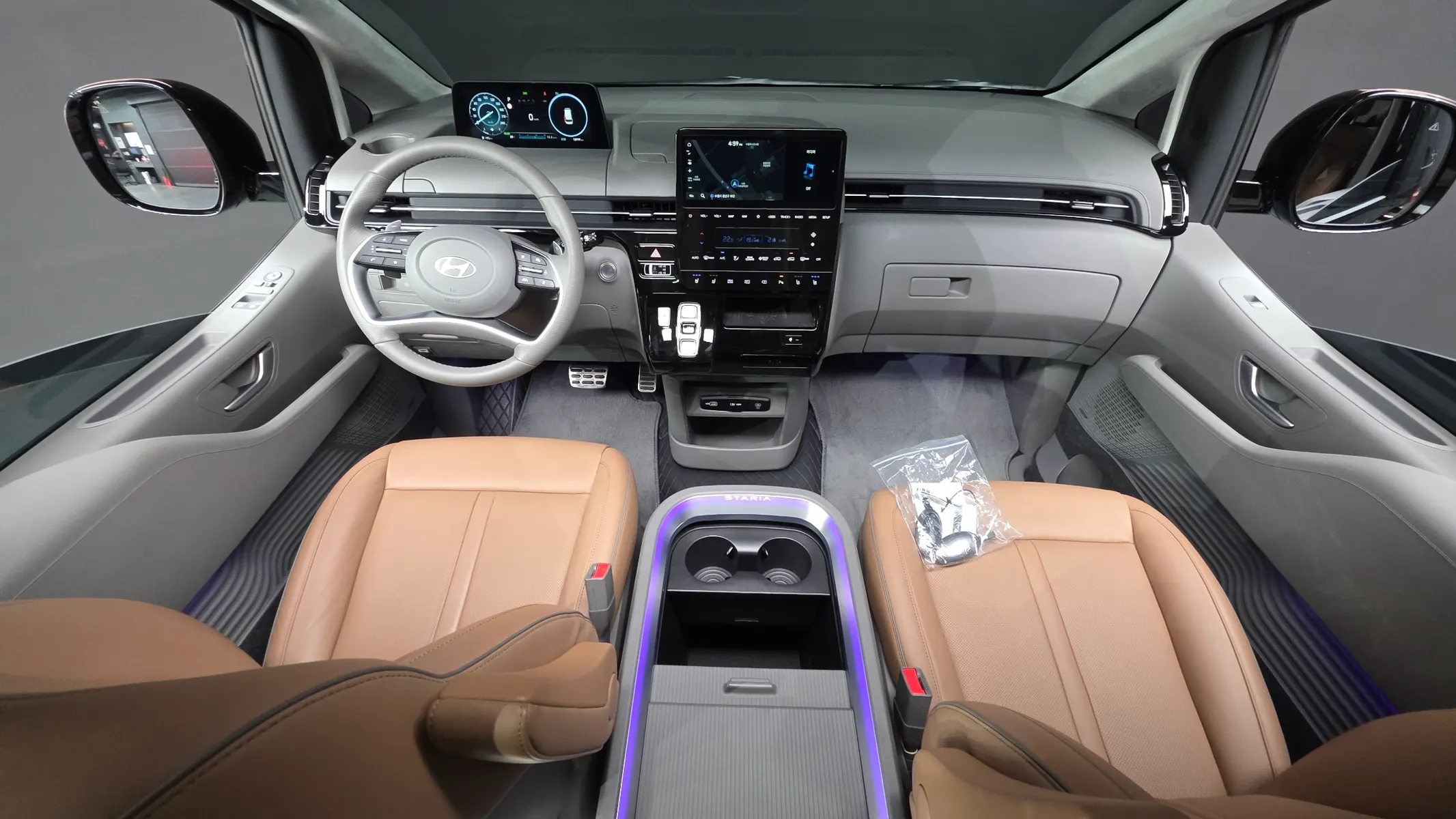Hyundai Staria HEV 1.6 7 2024 4/5