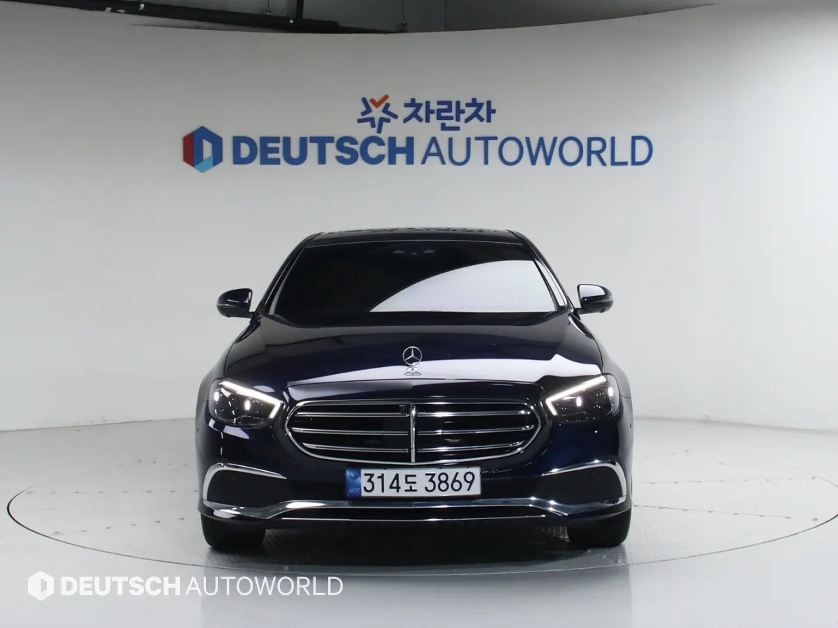 Mercedes-Benz E-Class W213 E300e 4MATIC 2022 3/21