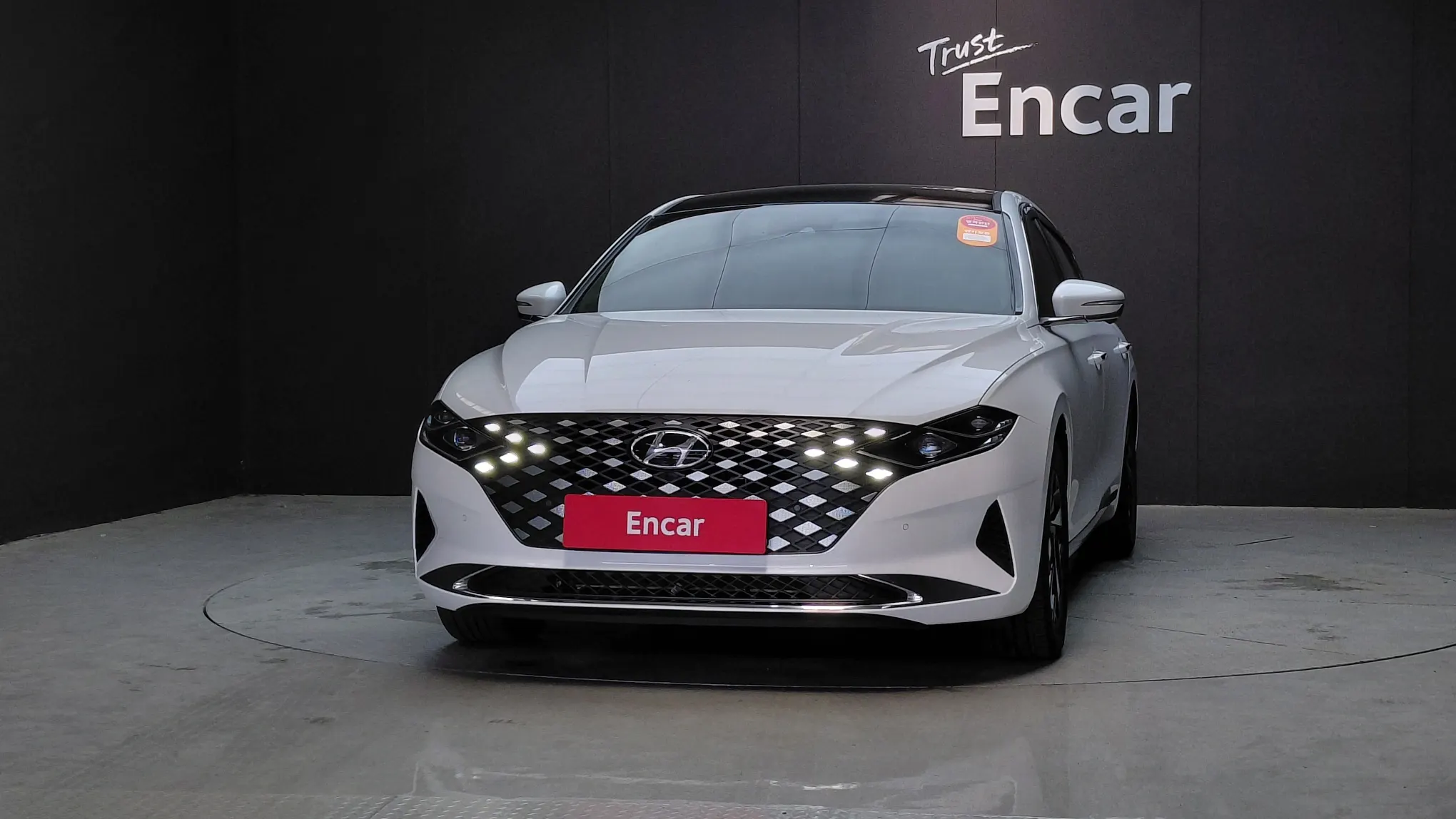 Hyundai IG 2022 2/5