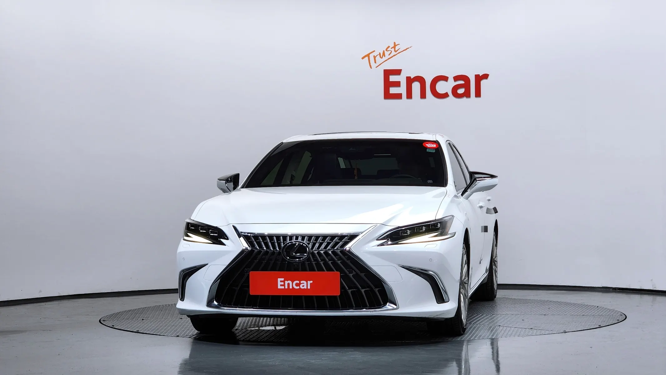 Lexus ES300h 7 2023 3/35