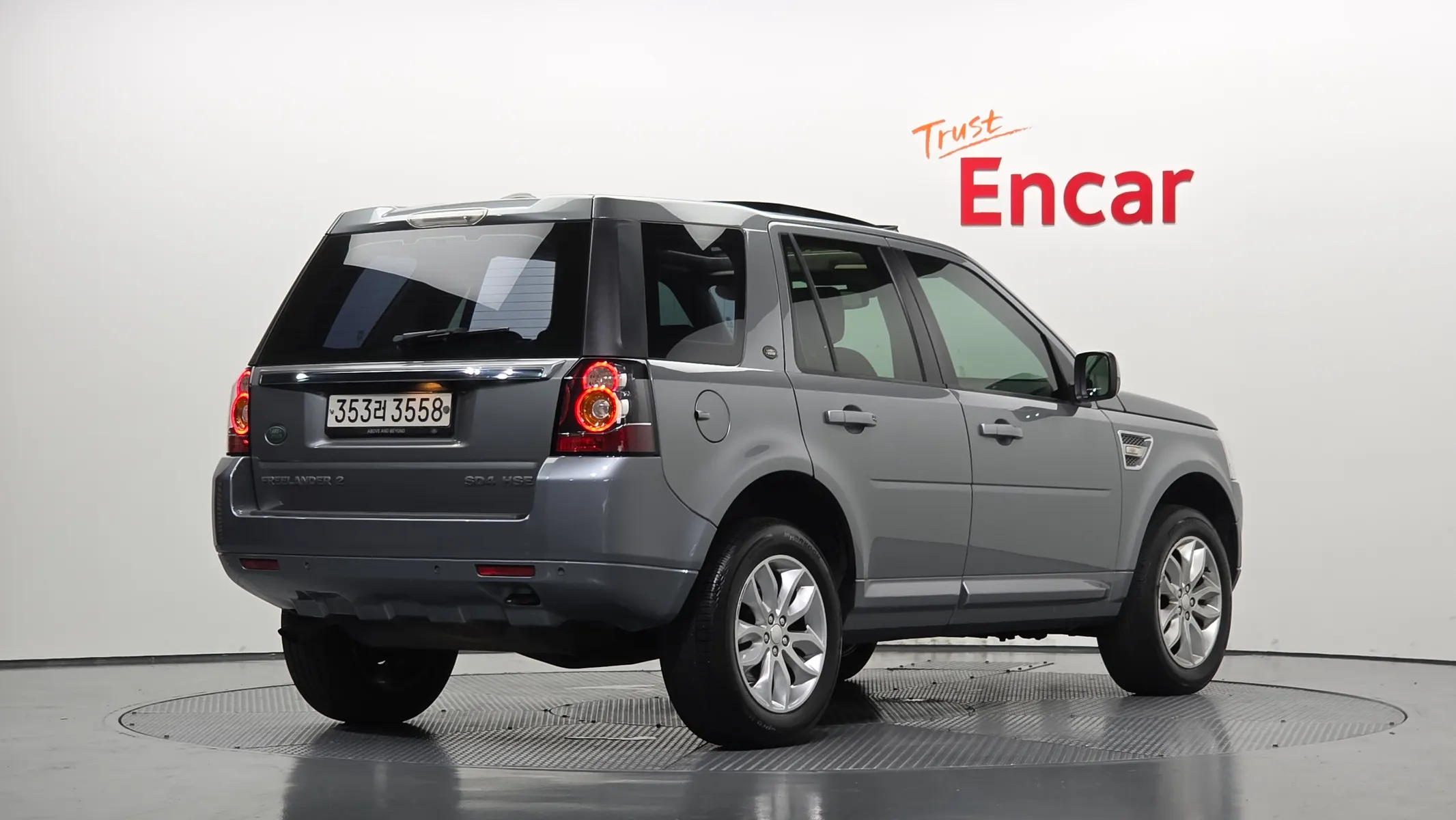 Land Rover 2 2.2 SD4 HSE 2014 2/21