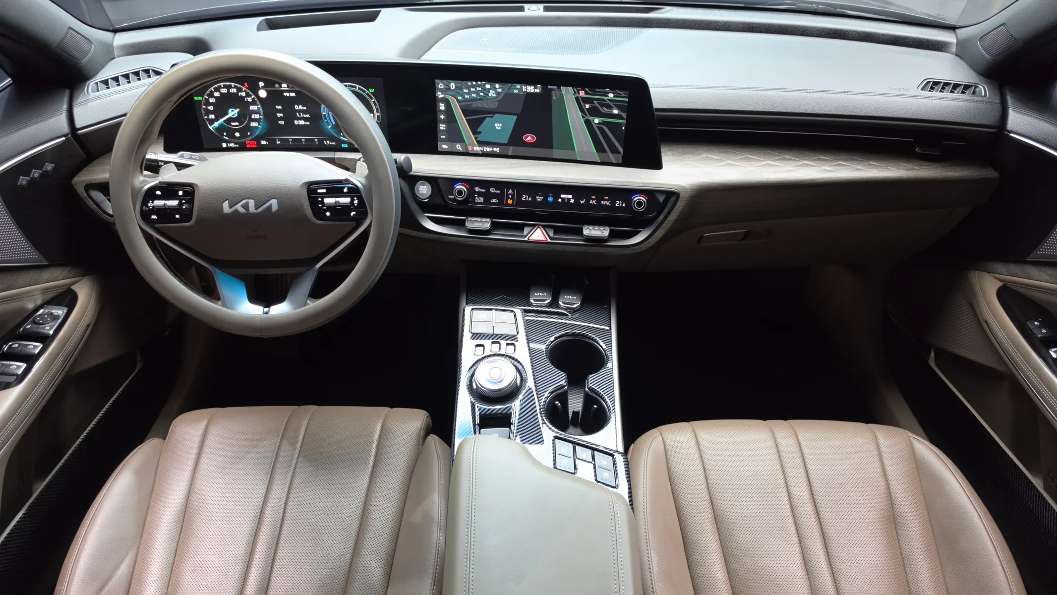 Kia K8 2022 4/5