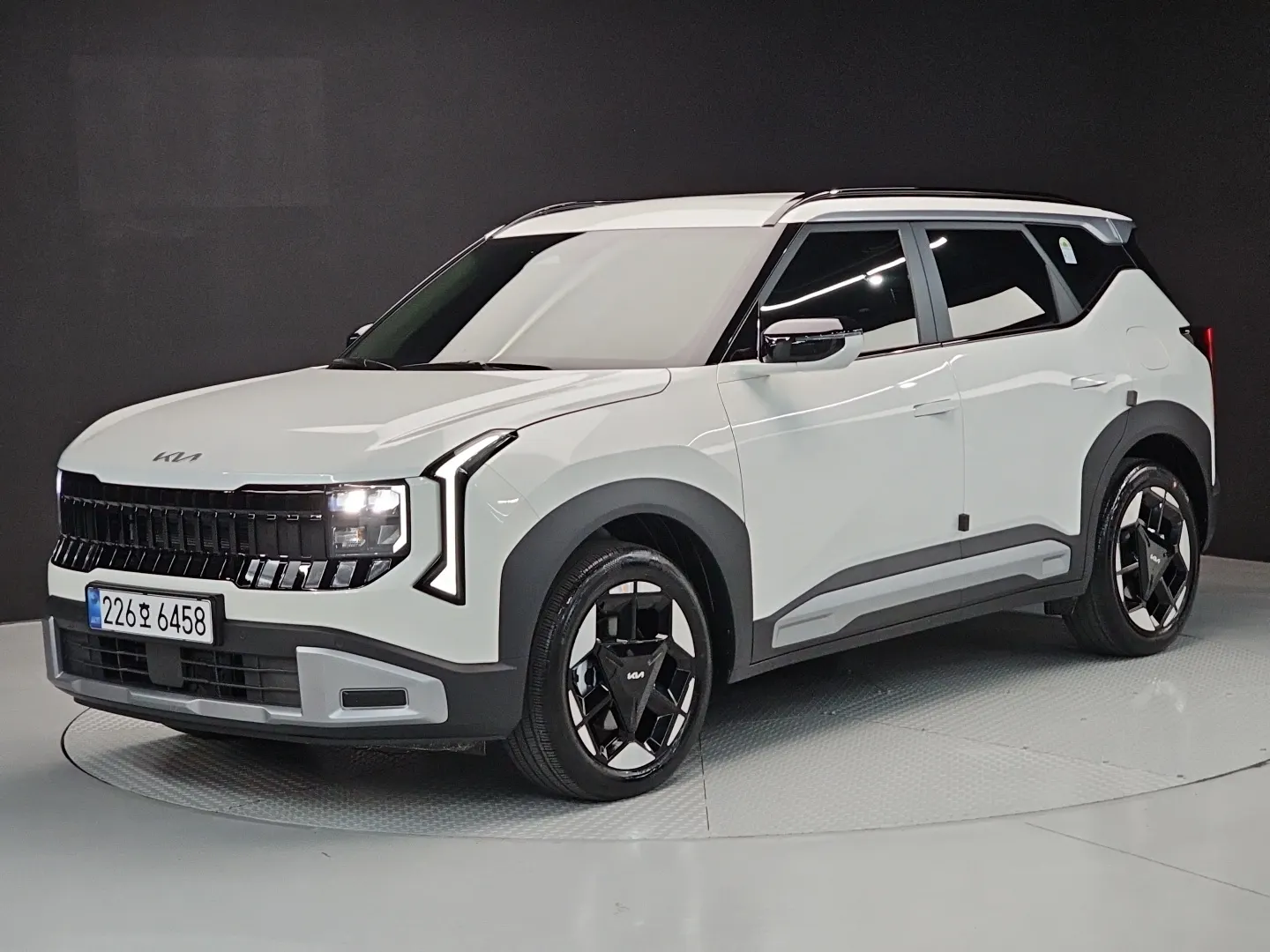 Kia 2 HEV 1.6 2WD 2026 2/21